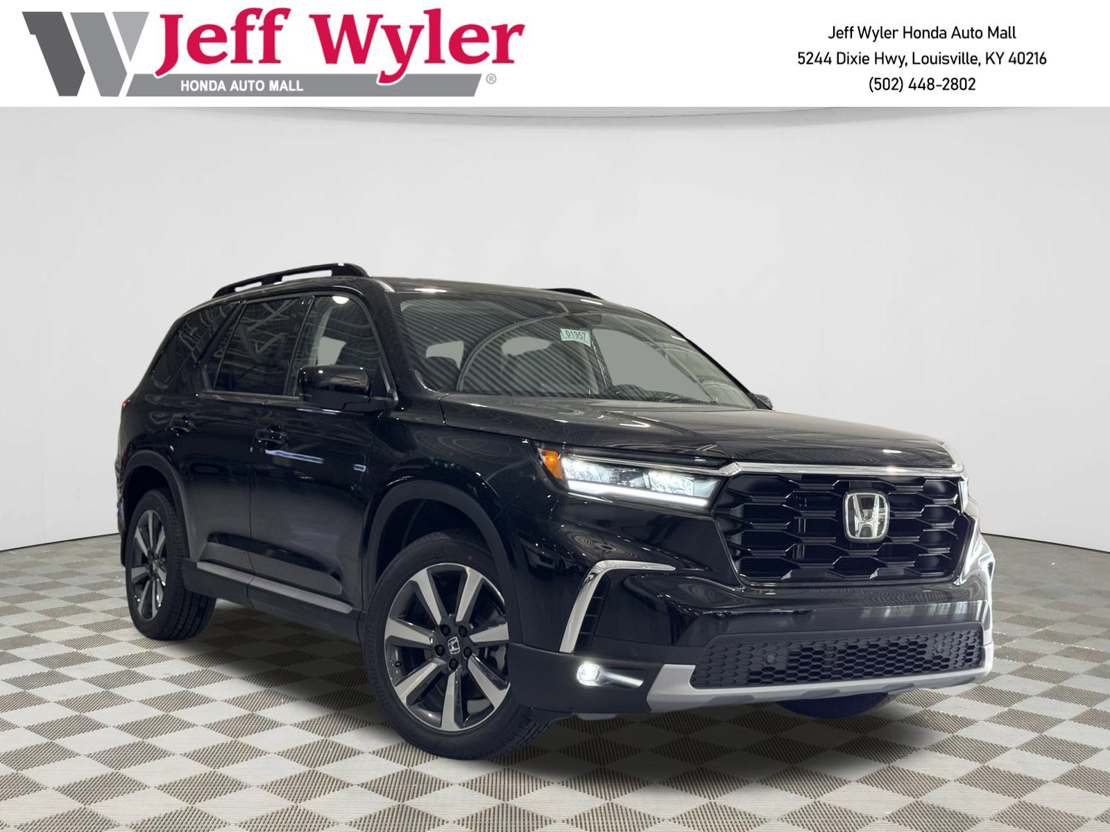 2025 Honda Pilot Touring's photo