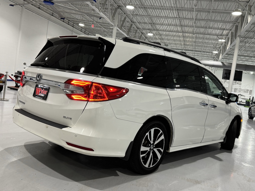 Used 2019 Honda Odyssey Elite Auto Van