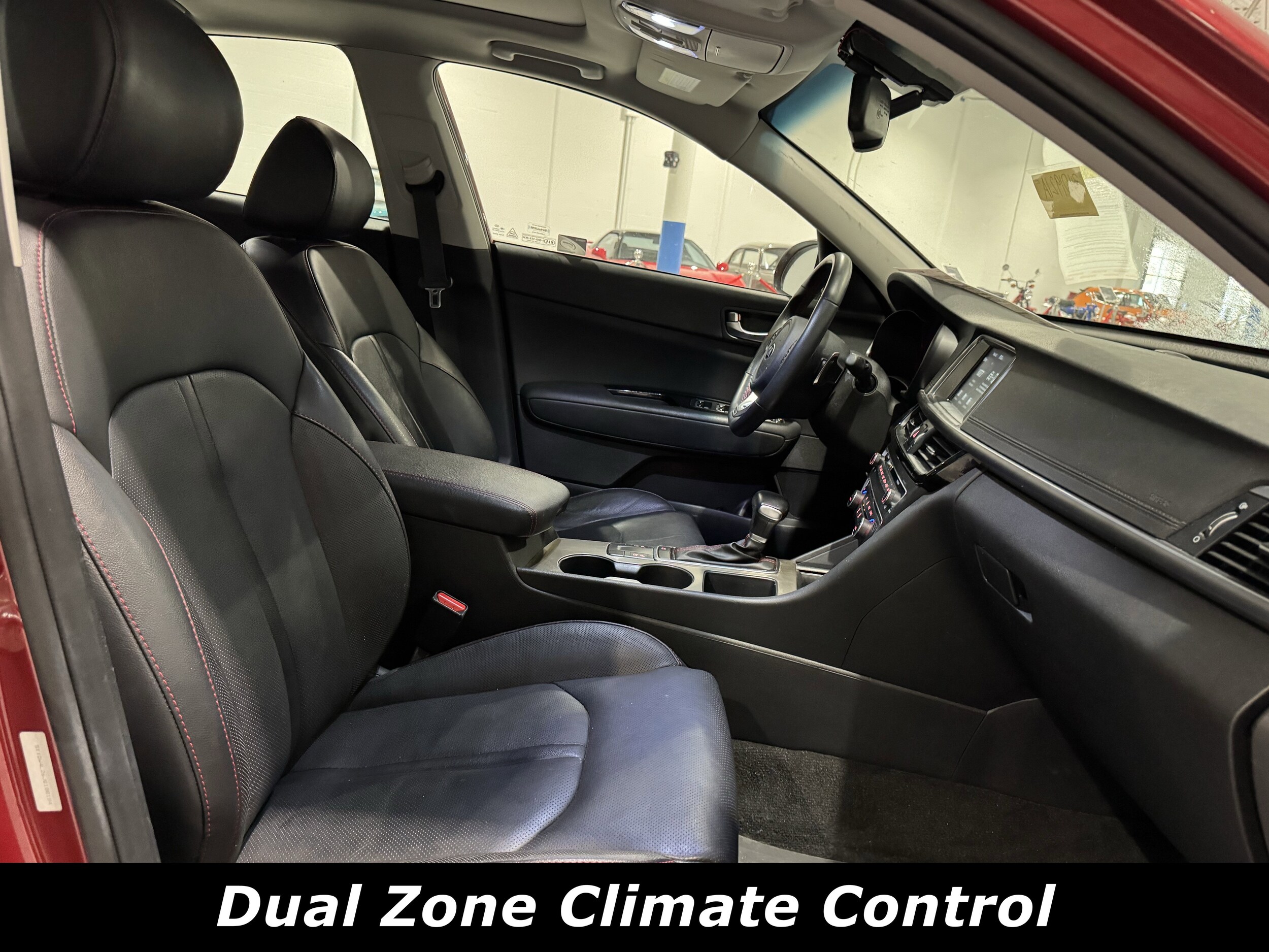 2018 Kia Optima SX photo 3