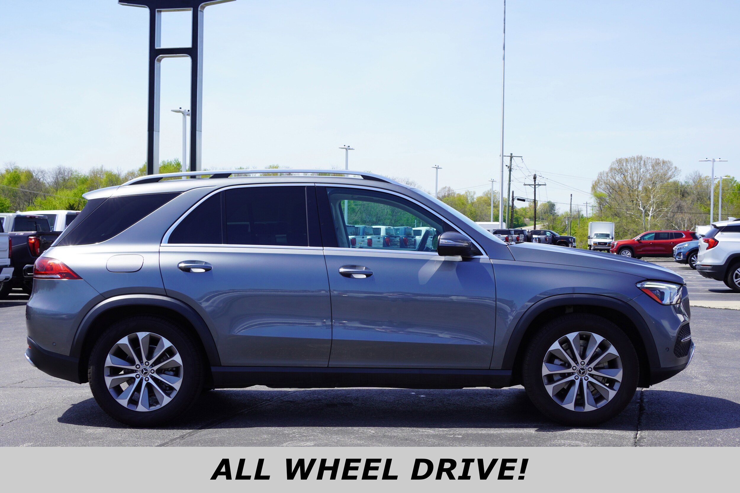 2021 Mercedes Benz GLE 350 4MATIC photo 2