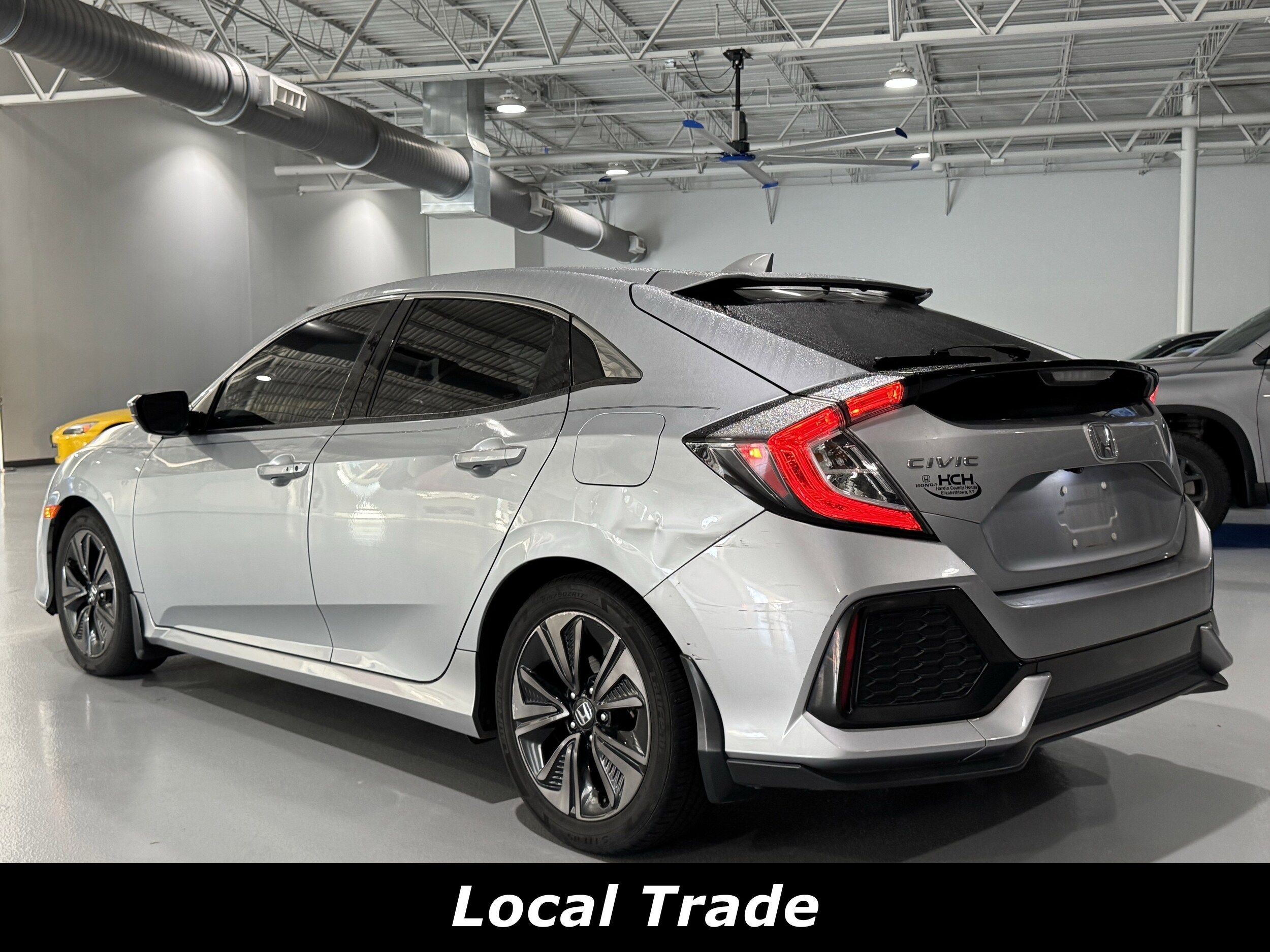 2017 Honda Civic Hatchback EX-L photo 2