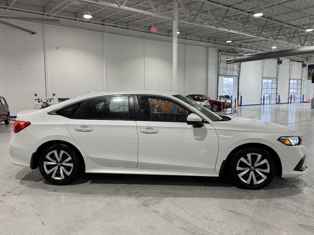 Used 2023 Honda Civic Sedan LX CVT Sedan