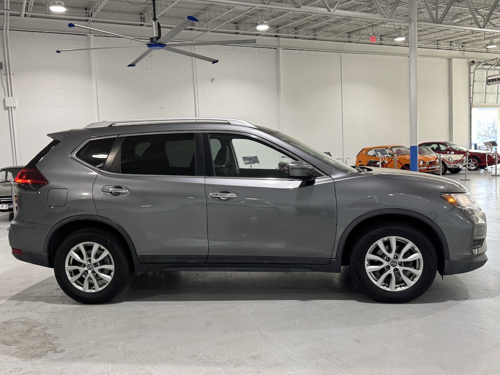 Used 2019 Nissan Rogue FWD SV SUV