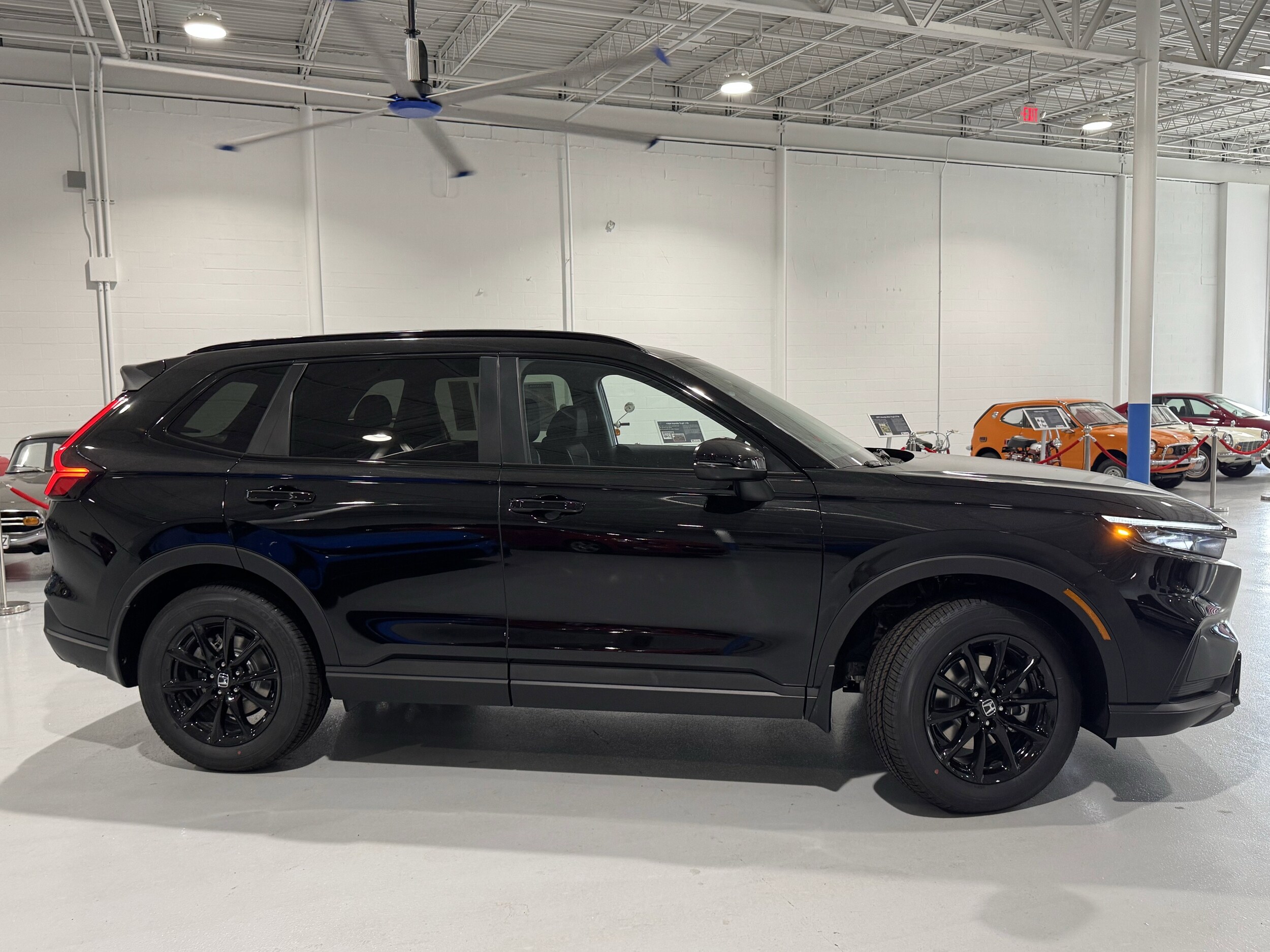 2026 Honda CR-V Hybrid Sport photo 2