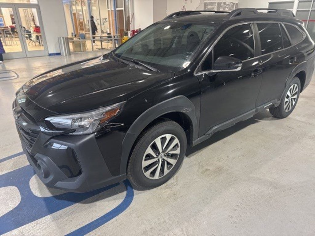 Used 2023 Subaru Outback Premium CVT SUV
