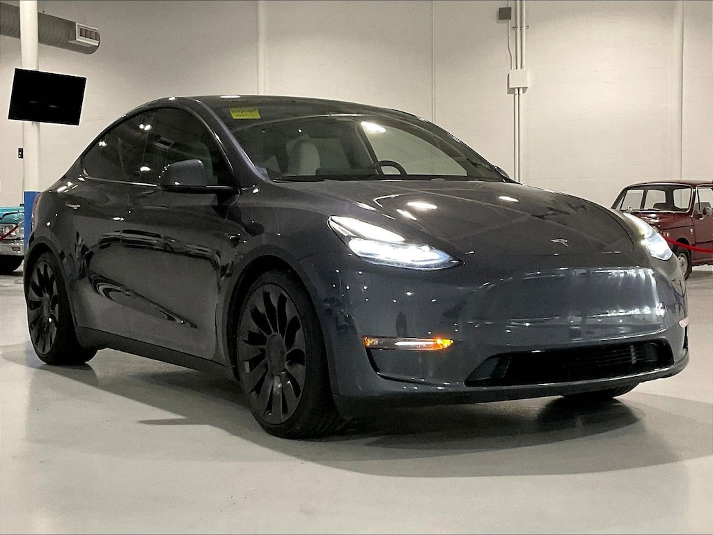 Used 2023 Tesla Model Y Performance AWD SUV