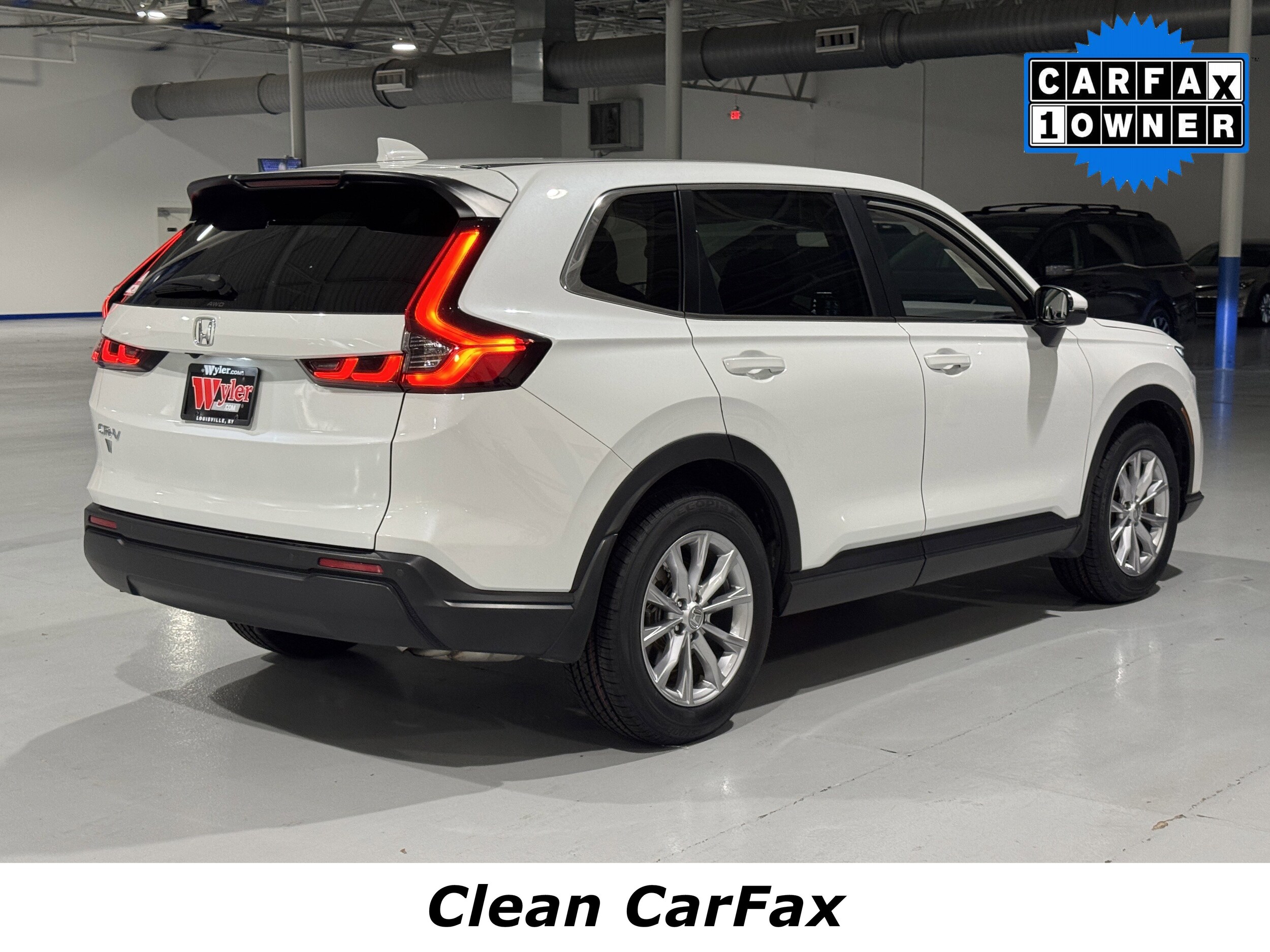 2024 Honda CR-V EX-L photo 2