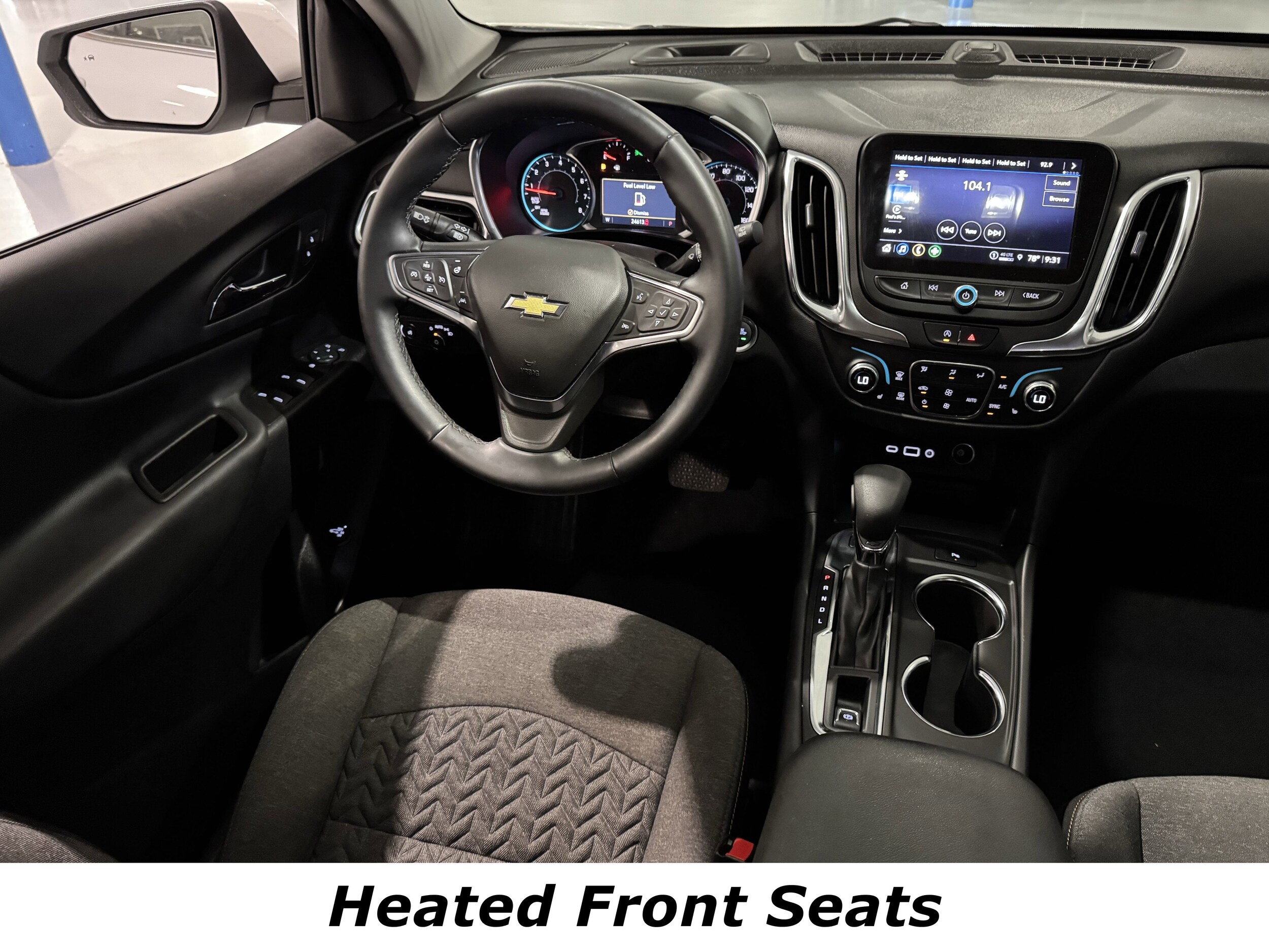 2024 Chevrolet Equinox photo 3