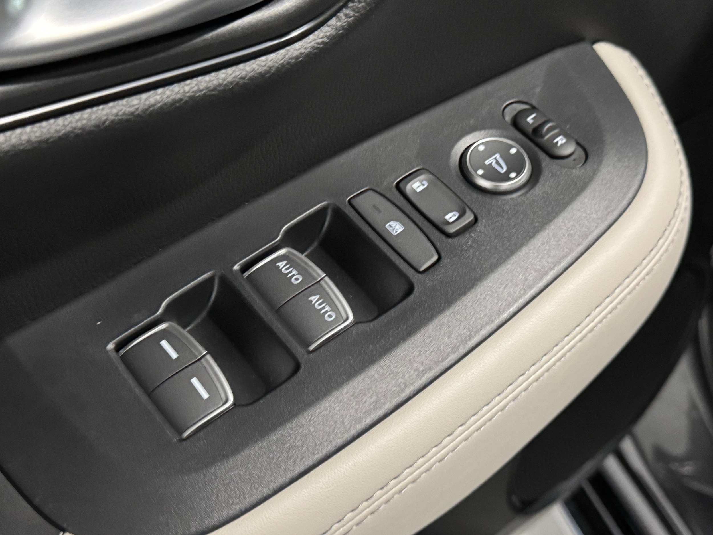 2026 Honda HR-V EX-L - Photo 25