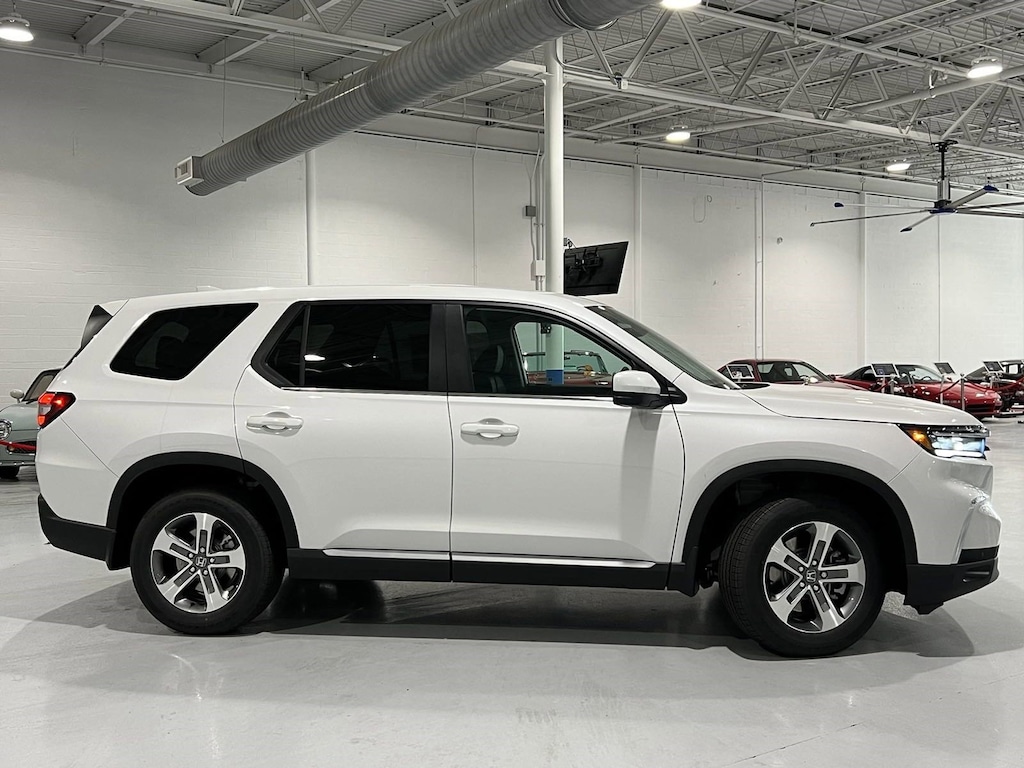 New 2025 Honda Pilot EX-L SUV