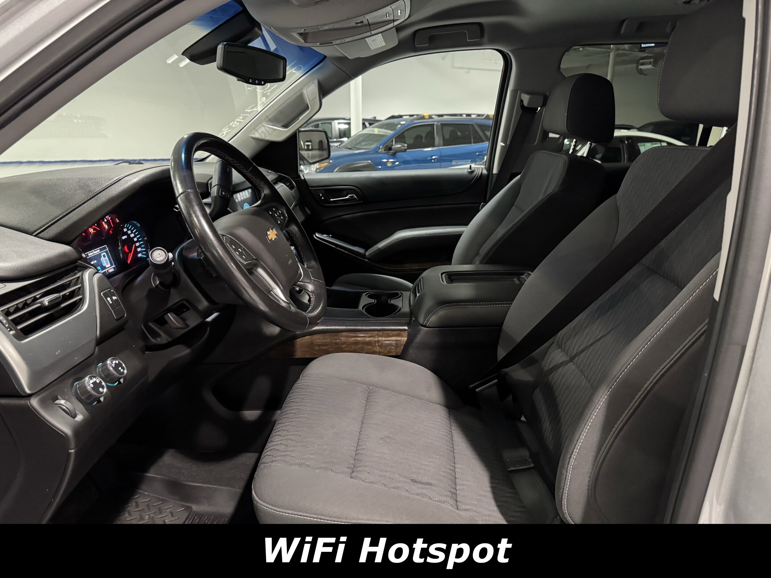 2020 Chevrolet Tahoe LS photo 3