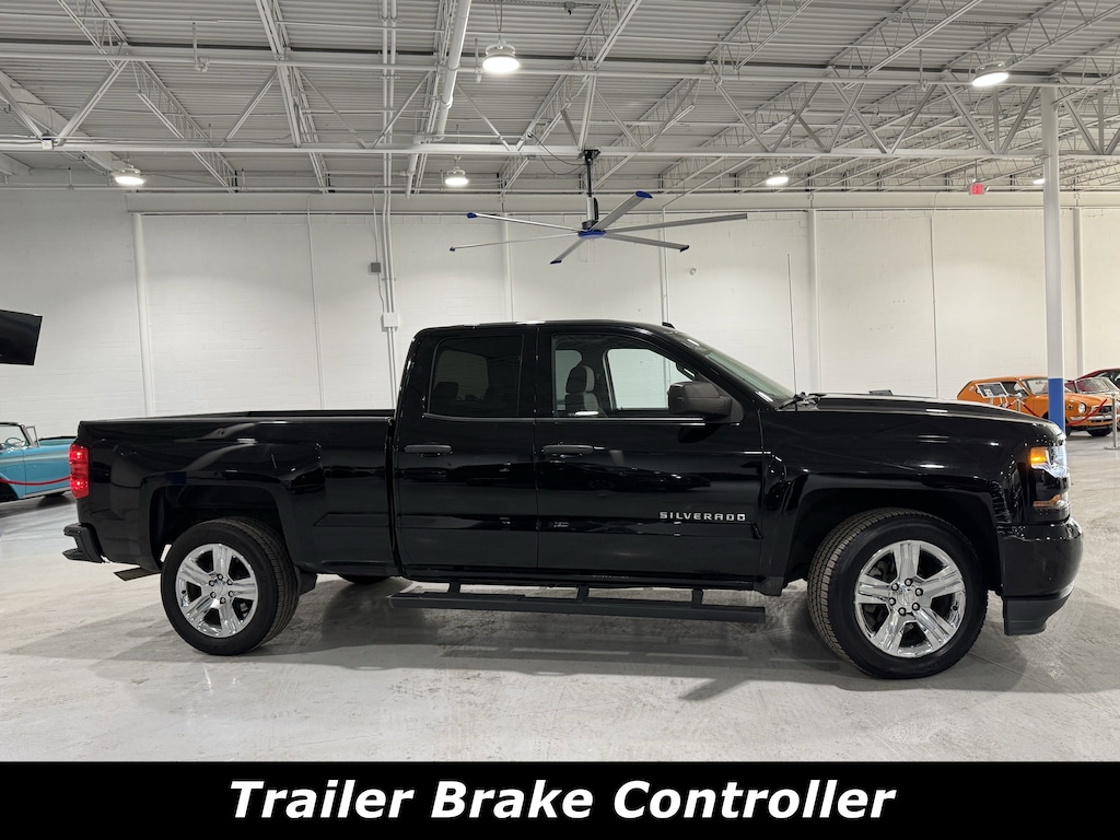 Used 2018 Chevrolet Silverado 1500 2WD Double Cab 143.5 Custom Truck Double Cab