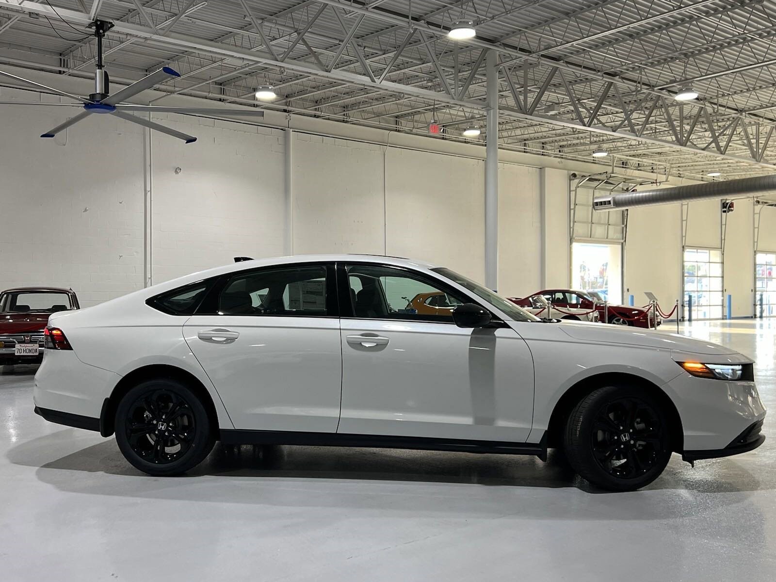 2025 Honda Accord SE photo 3