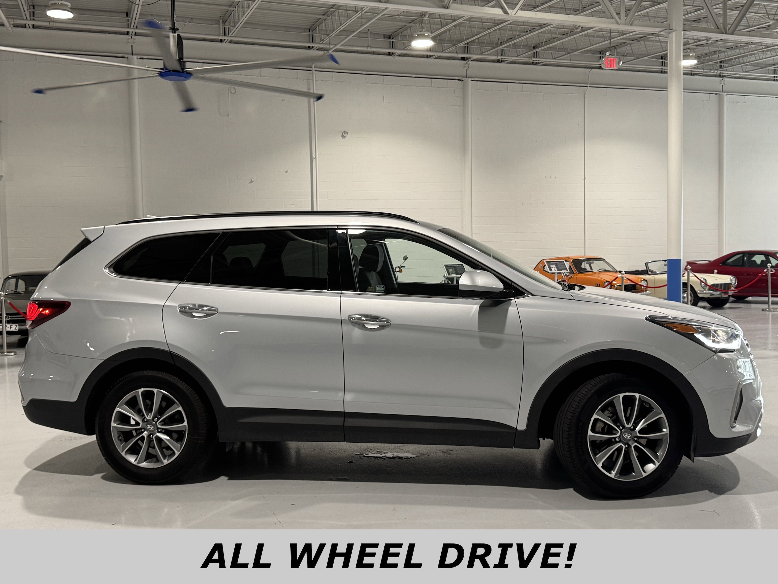 Used 2018 Hyundai Santa Fe SE with VIN KM8SMDHF3JU276885 for sale in Louisville, KY