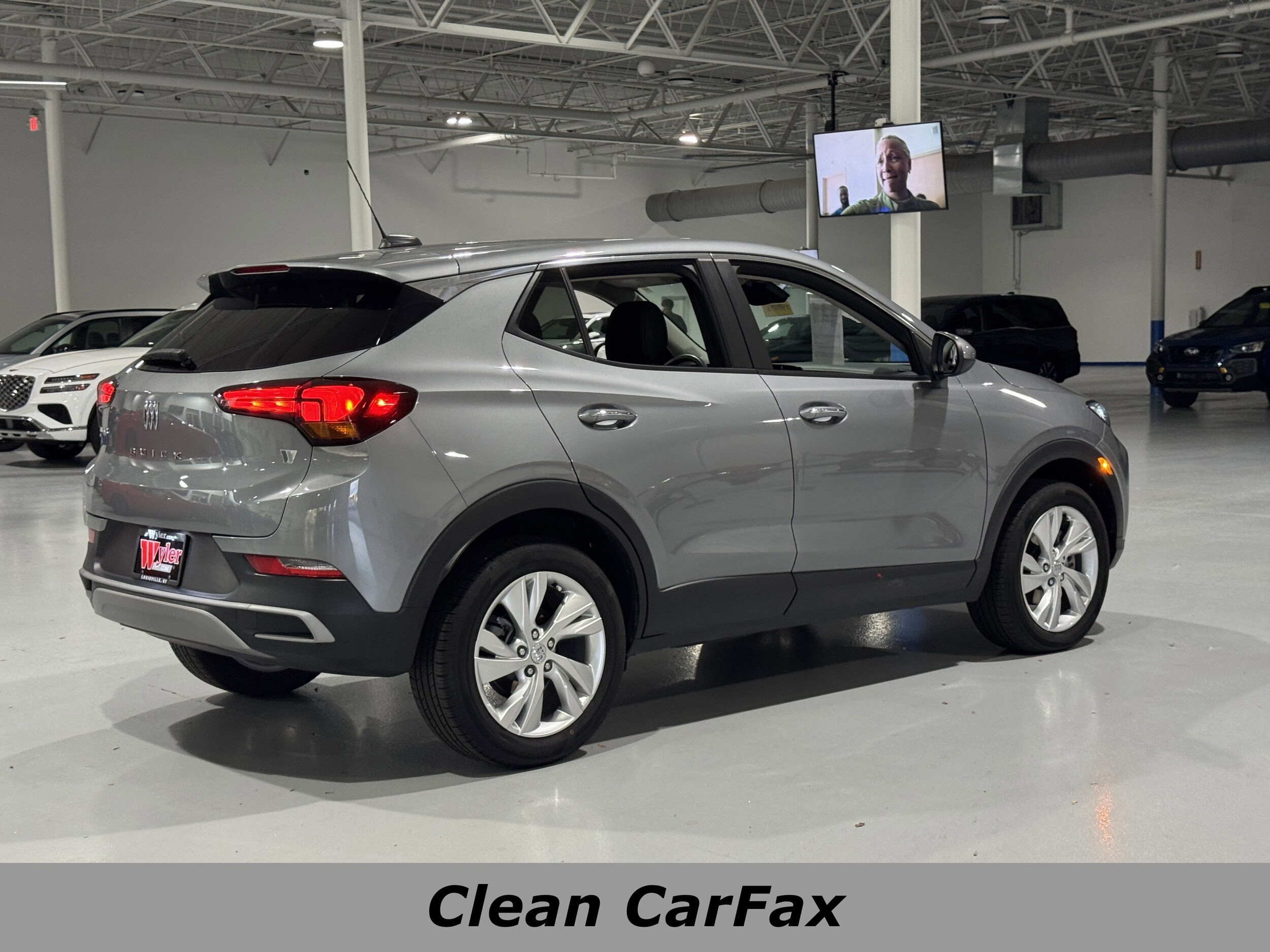 2024 Buick Encore GX Preferred photo 3