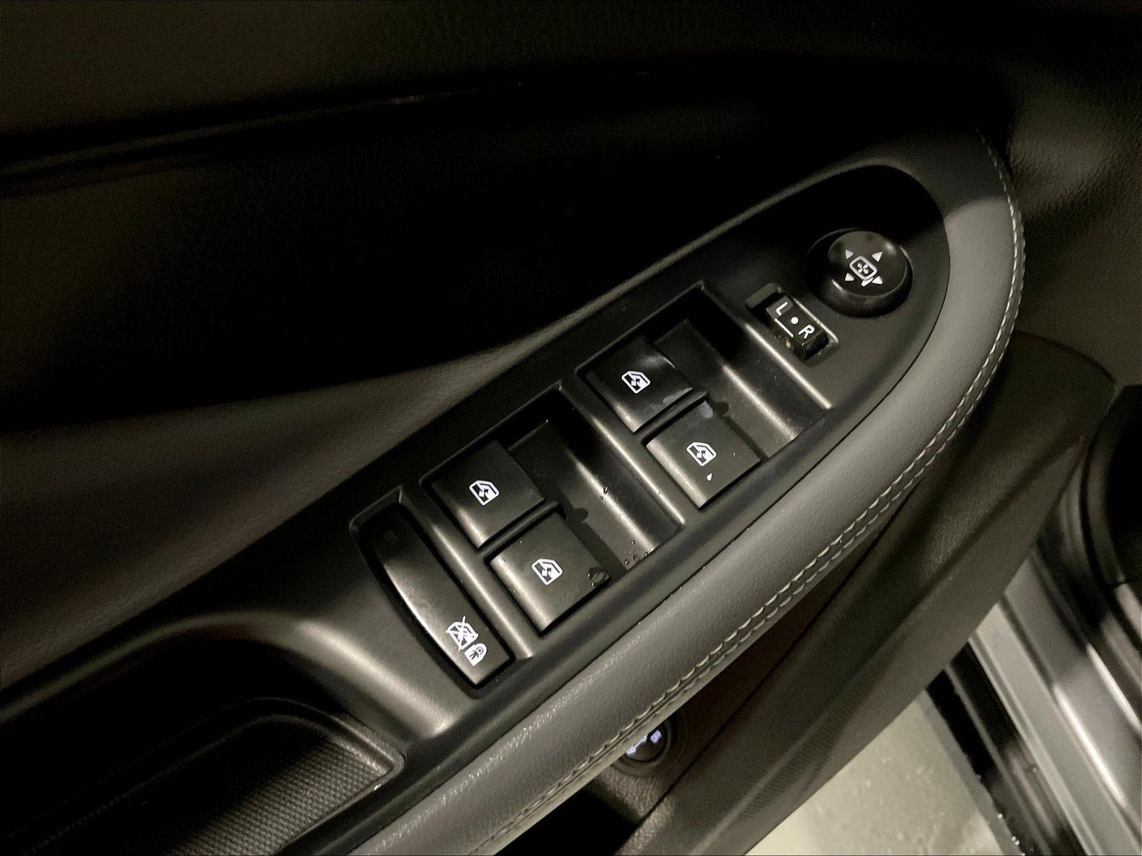 2020 Buick Envision Essence - Photo 37