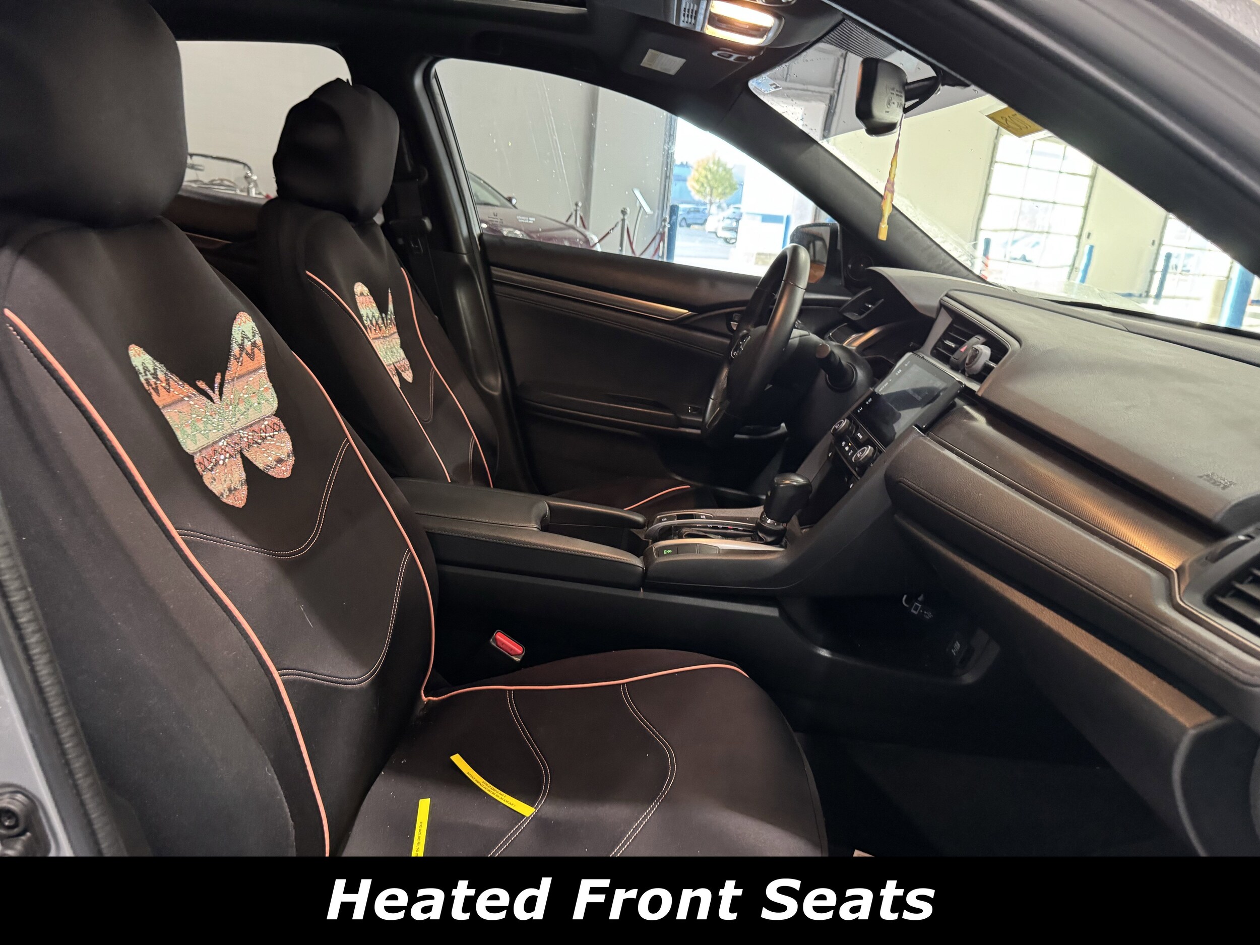 2017 Honda Civic Hatchback EX-L photo 3