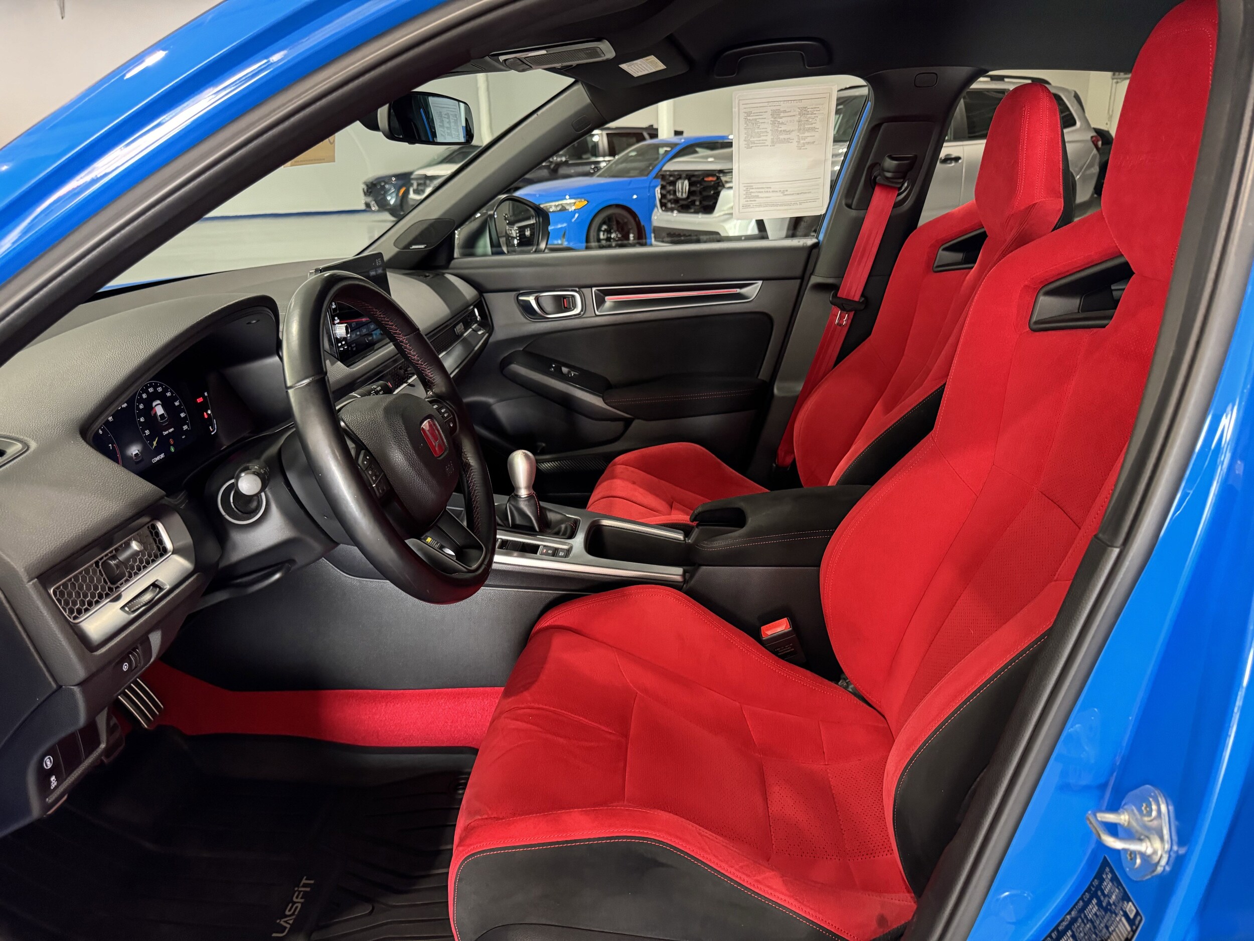2023 Honda Civic Type R Hatchback photo 4