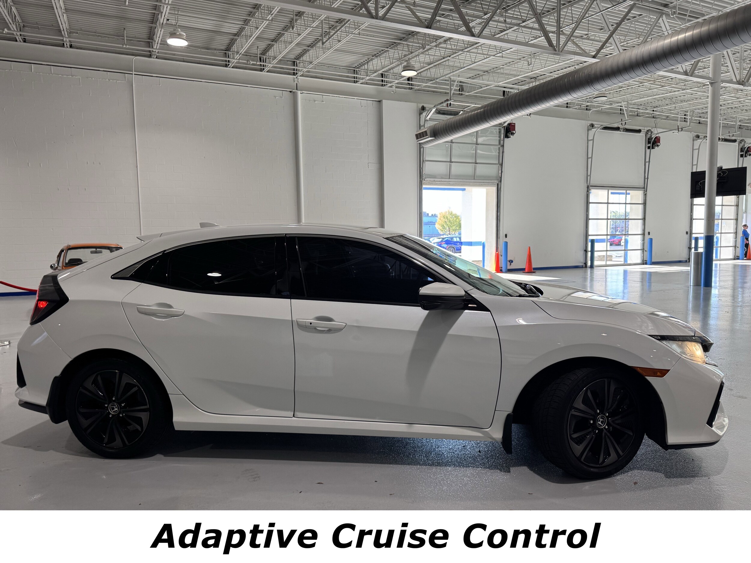 2019 Honda Civic EX Hatchback photo 2