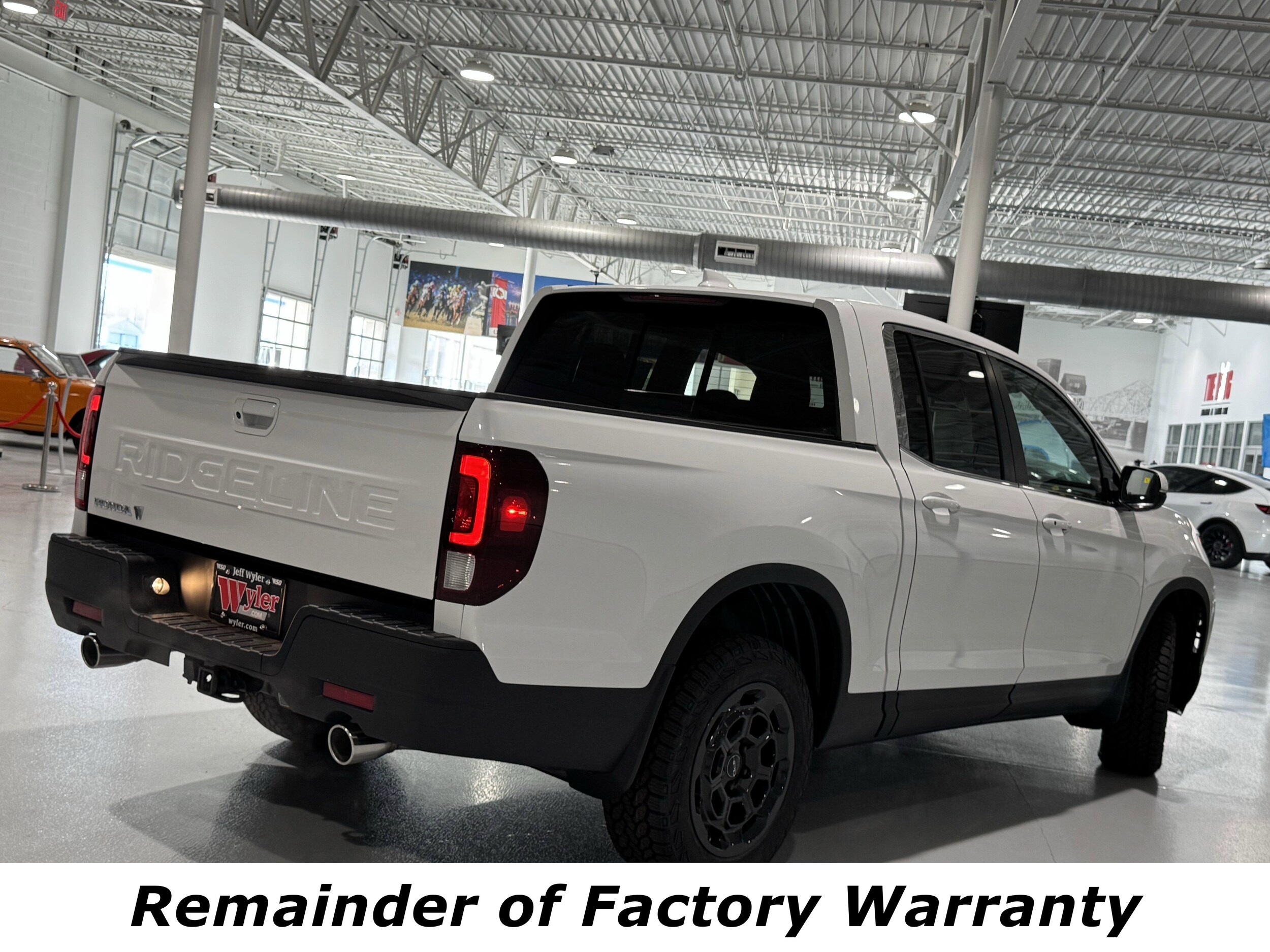 2025 Honda Ridgeline RTL photo 3