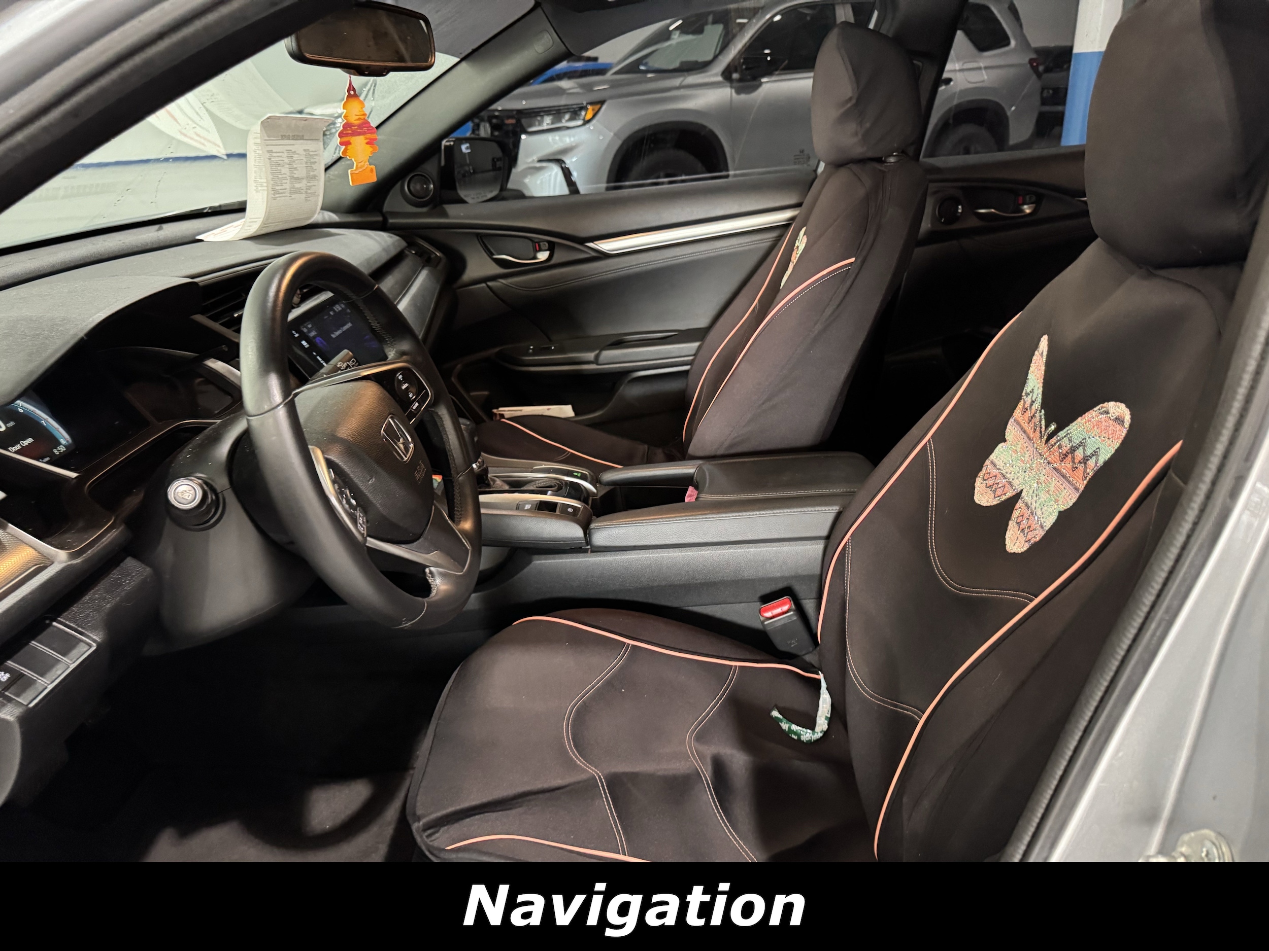 2017 Honda Civic Hatchback EX-L photo 2