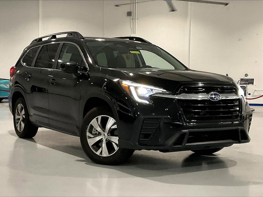 Used 2024 Subaru Ascent Premium 7-Passenger SUV