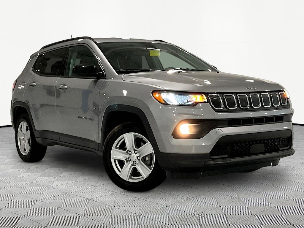 Used 2022 Jeep Compass Latitude 4x4 SUV