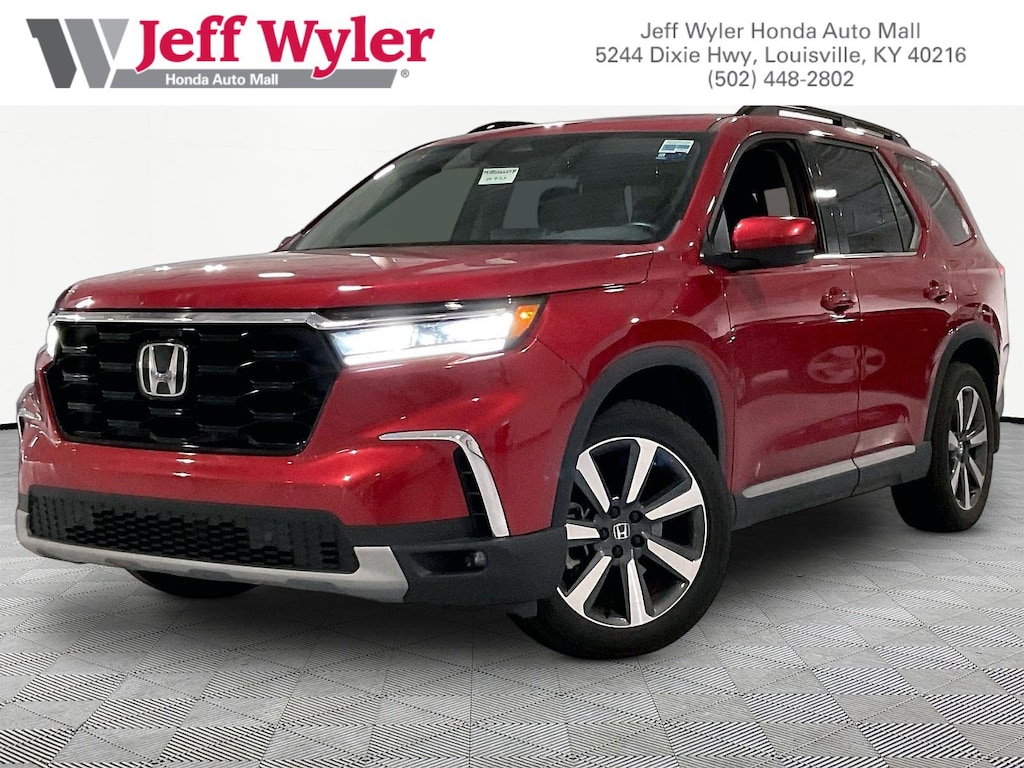 Used 2025 Honda Pilot Touring AWD SUV