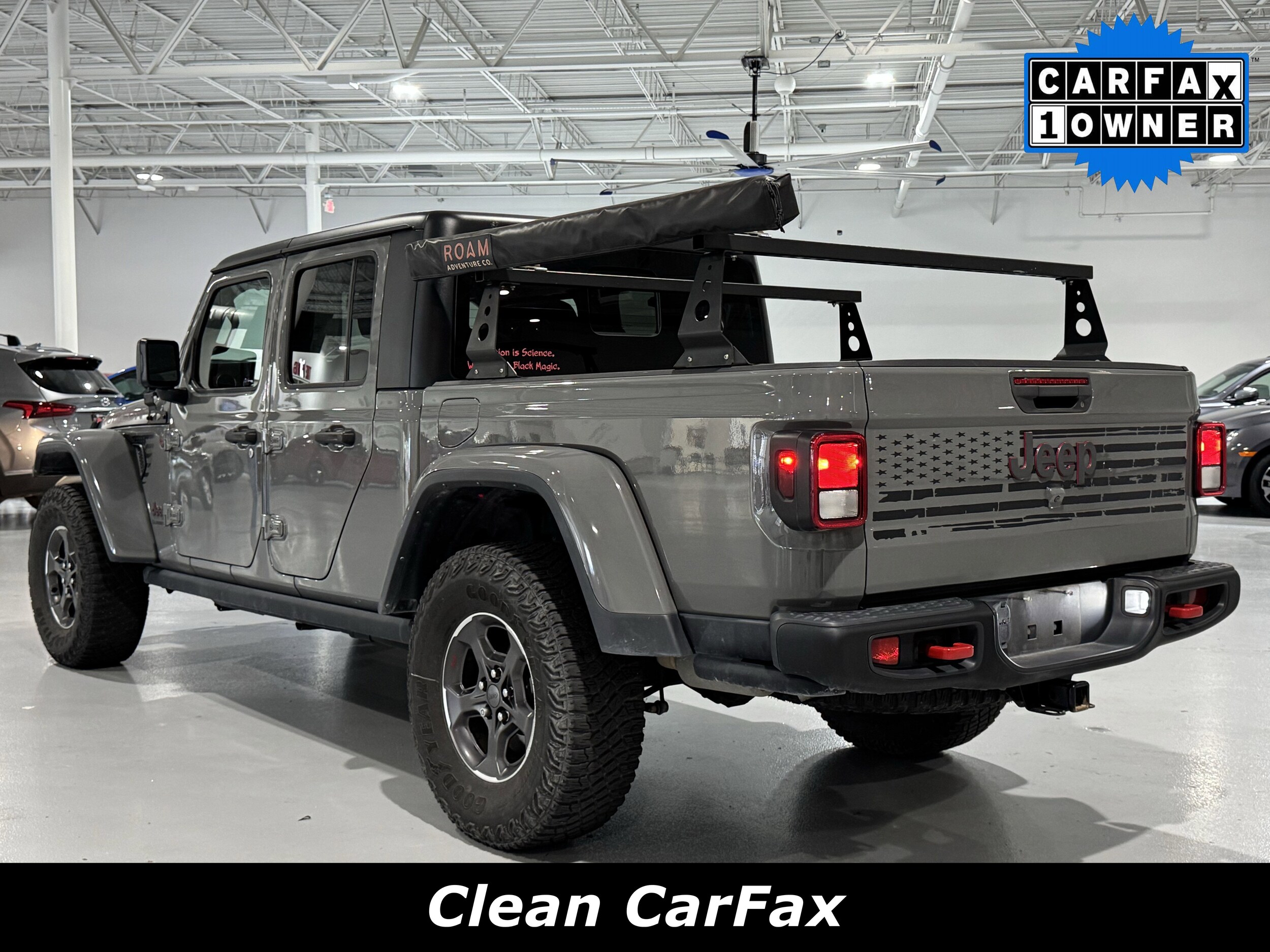 2021 Jeep Gladiator Rubicon photo 2