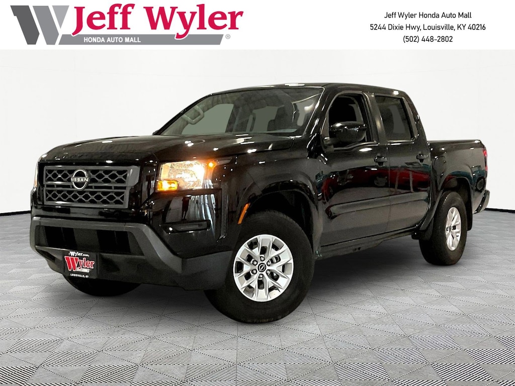 Used 2024 Nissan Frontier Crew Cab 4x2 SV Truck Crew Cab