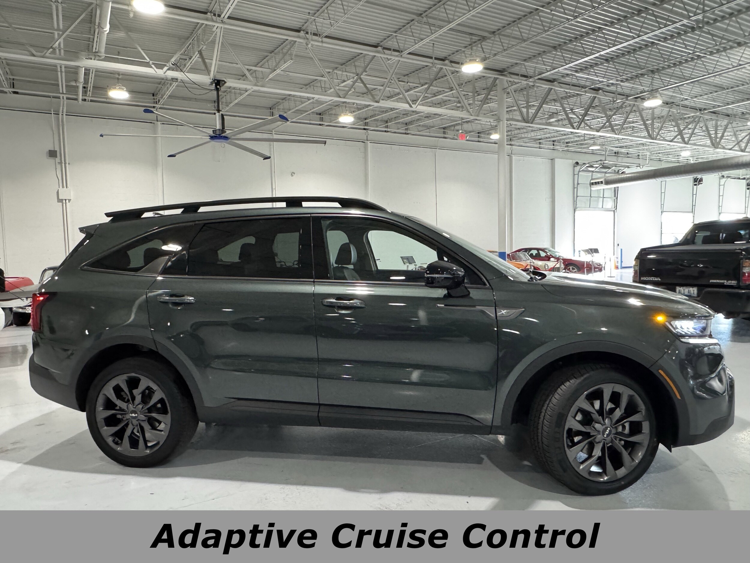 2023 Kia Sorento X-Line EX photo 2