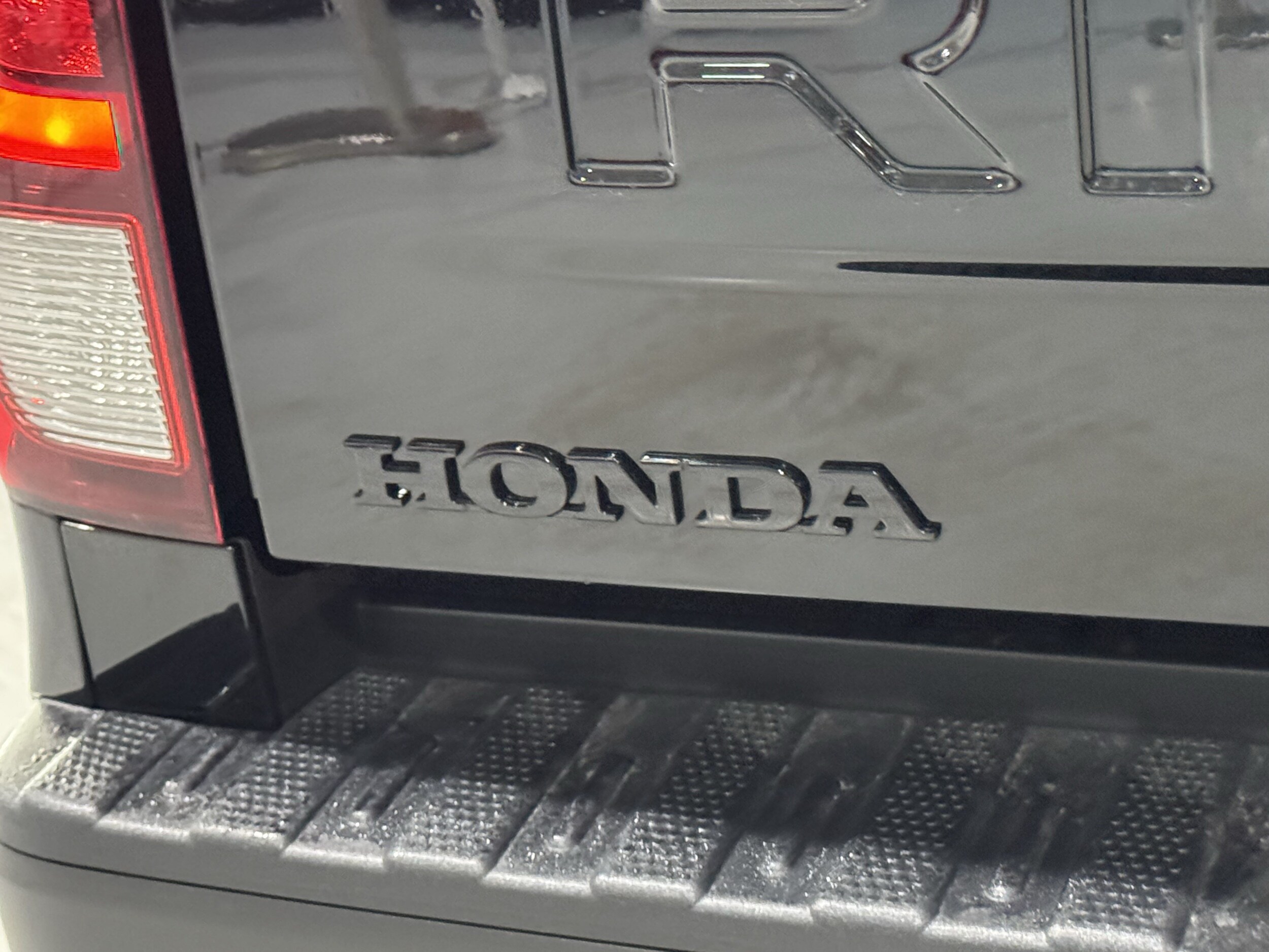 2026 Honda Ridgeline Black Edition - Photo 47