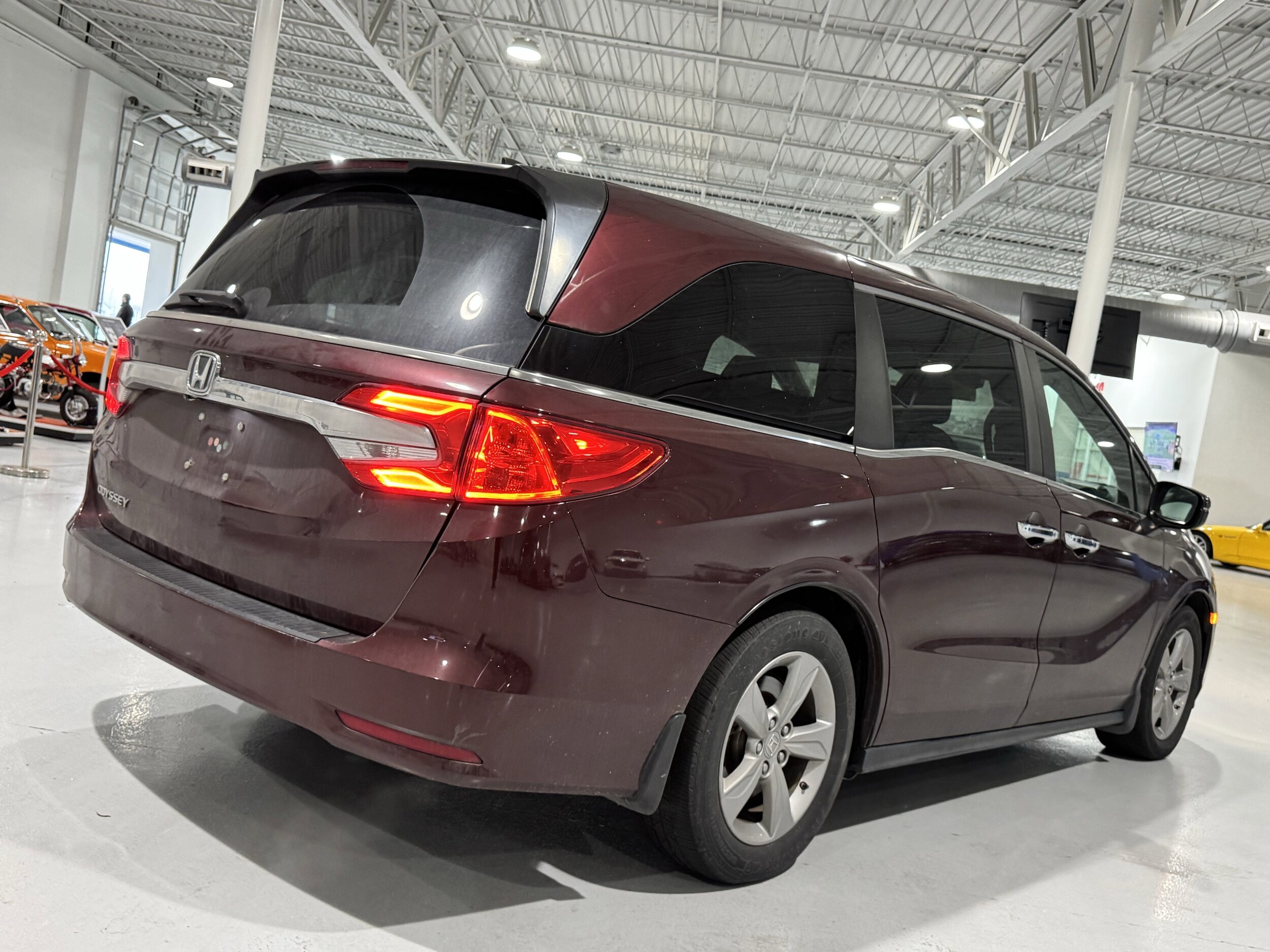 2020 Honda Odyssey EX photo 3
