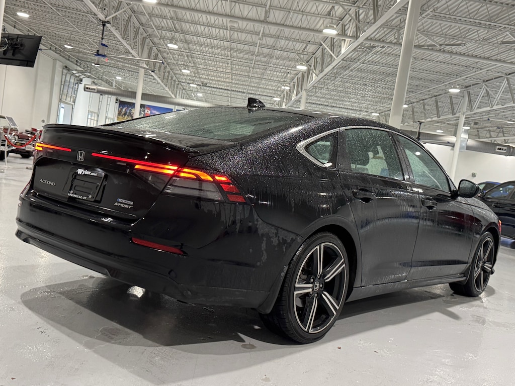 Used 2023 Honda Accord Hybrid Sedan