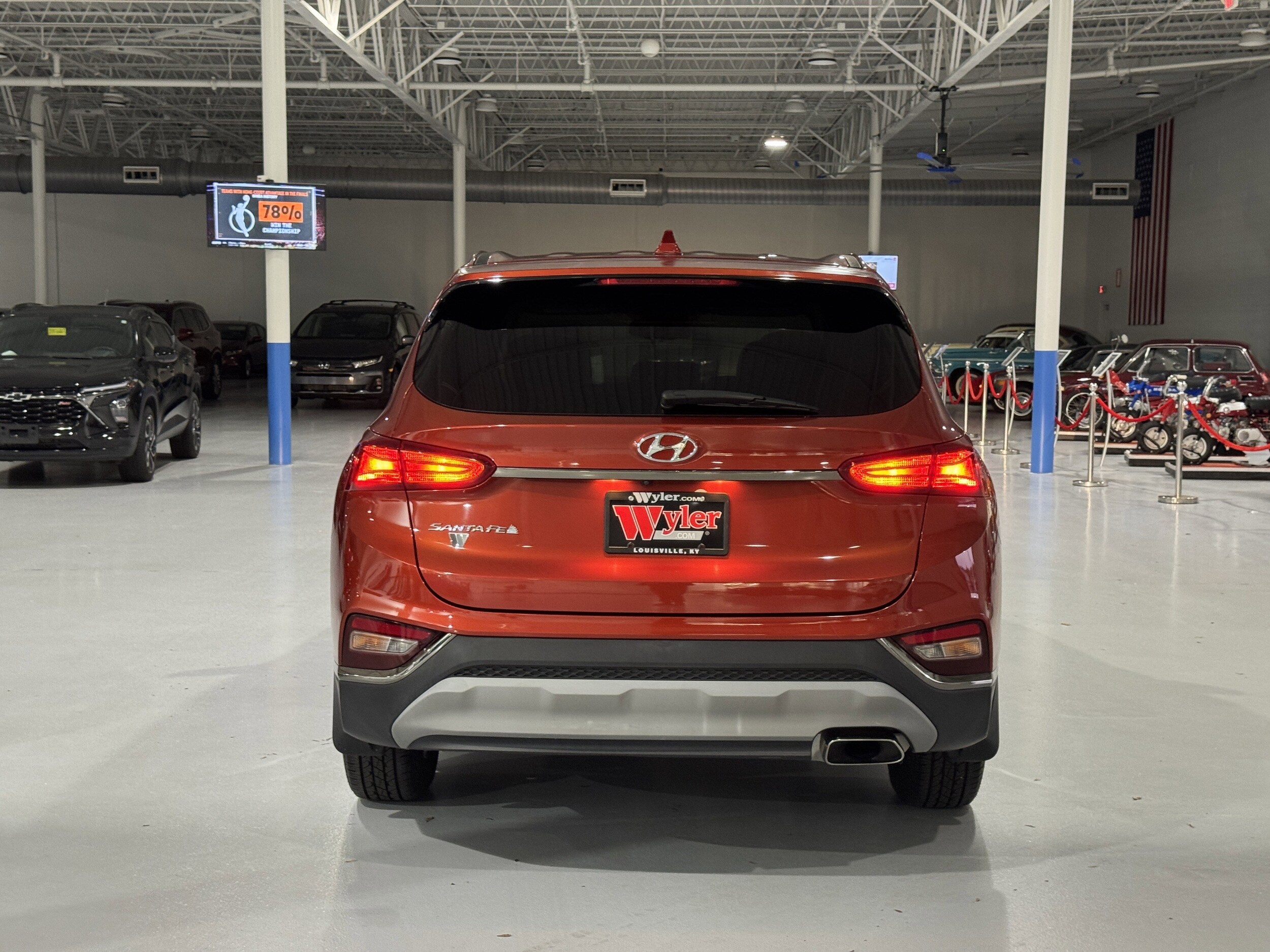 2019 Hyundai Santa Fe SEL photo 3