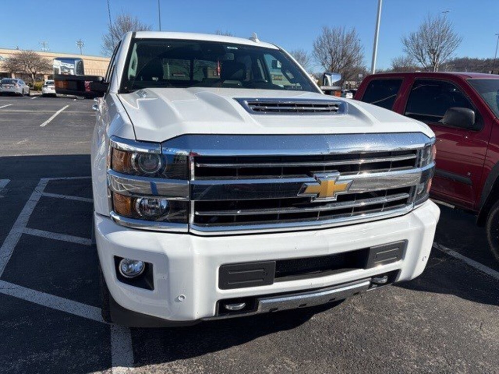 Used 2018 Chevrolet Silverado 2500HD 4WD Crew Cab 153.7 High Country Truck Crew Cab