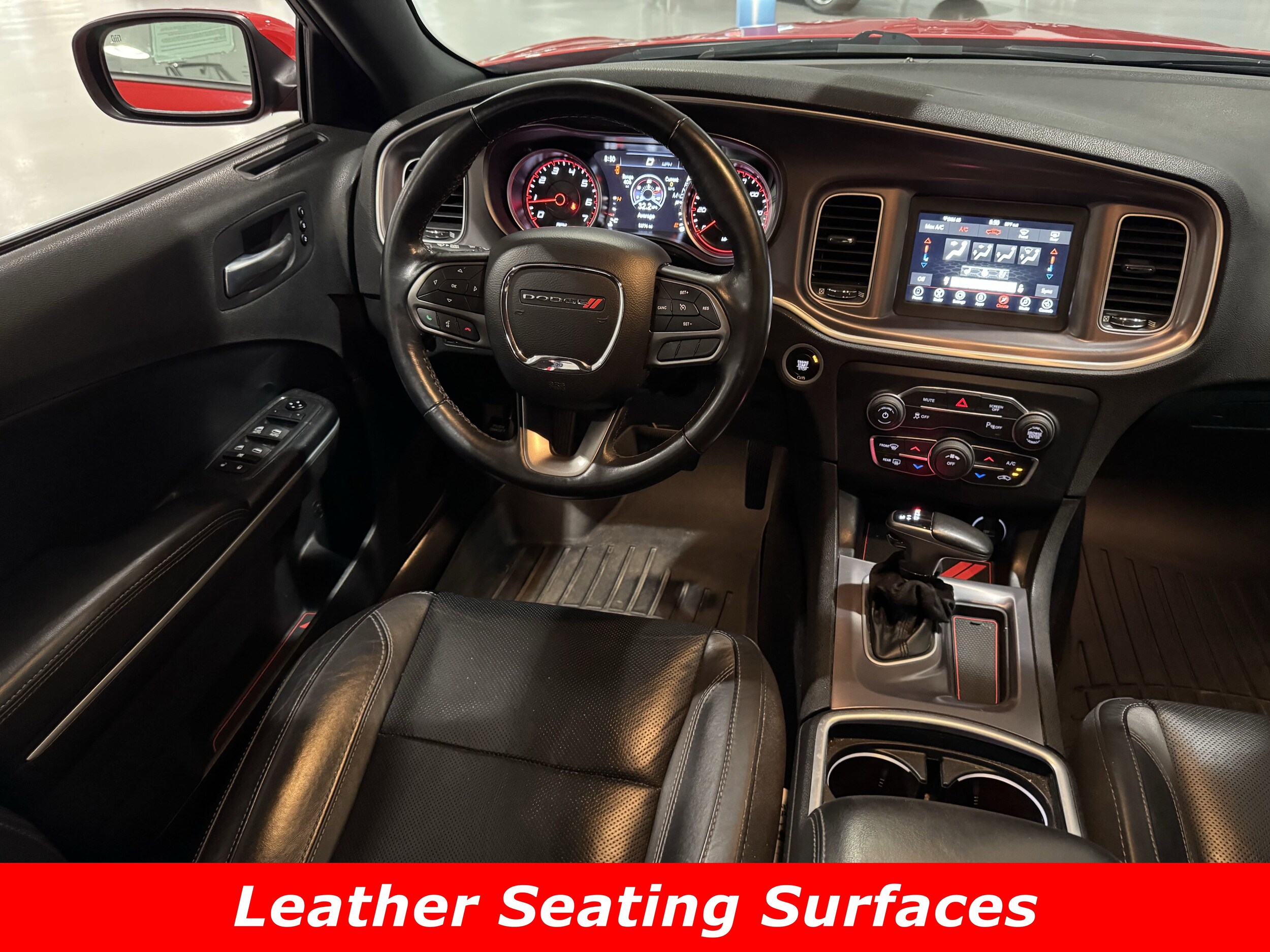 2021 Dodge Charger SXT photo 4