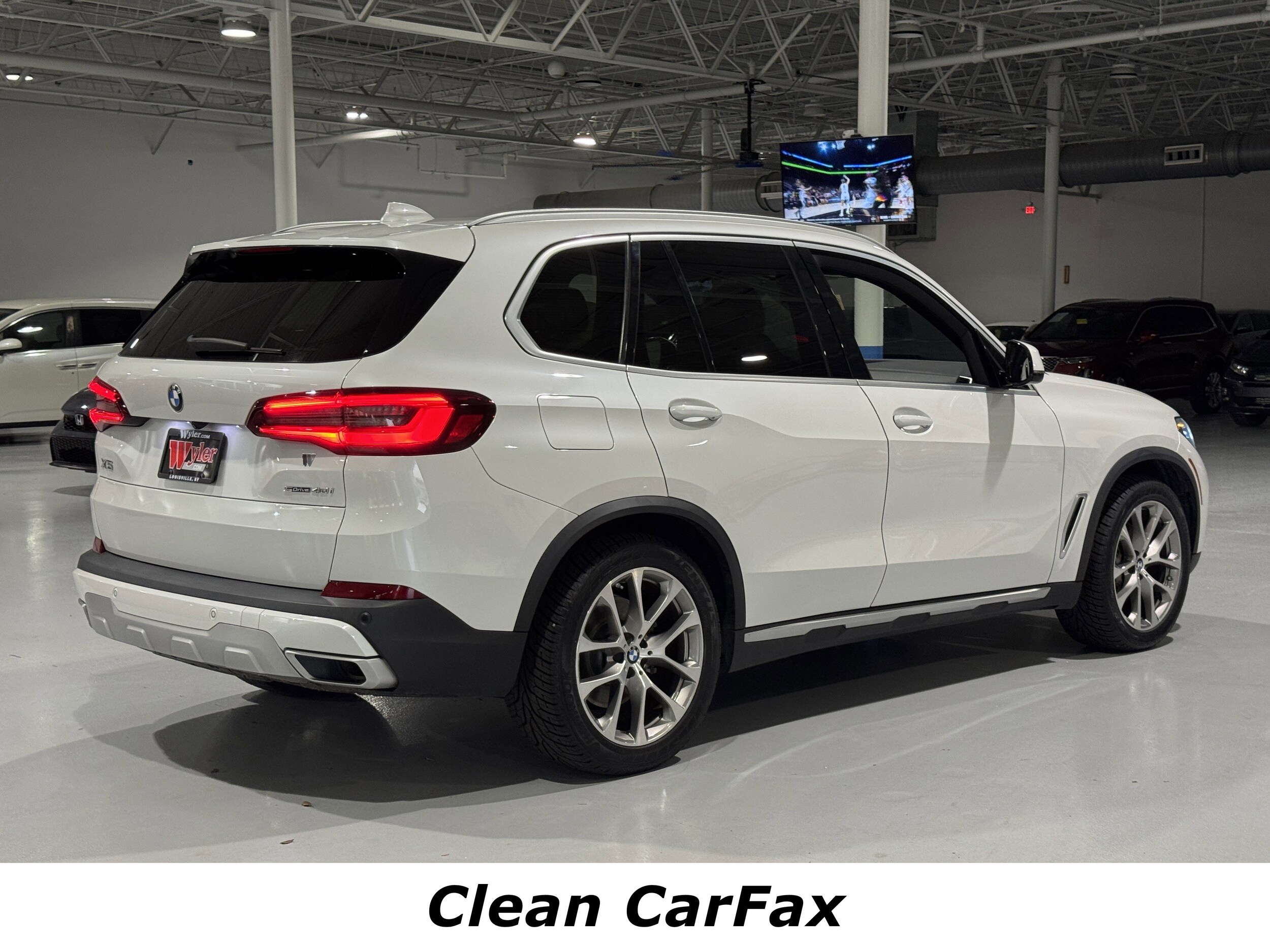 2022 Bmw X5 sDrive40i photo 2