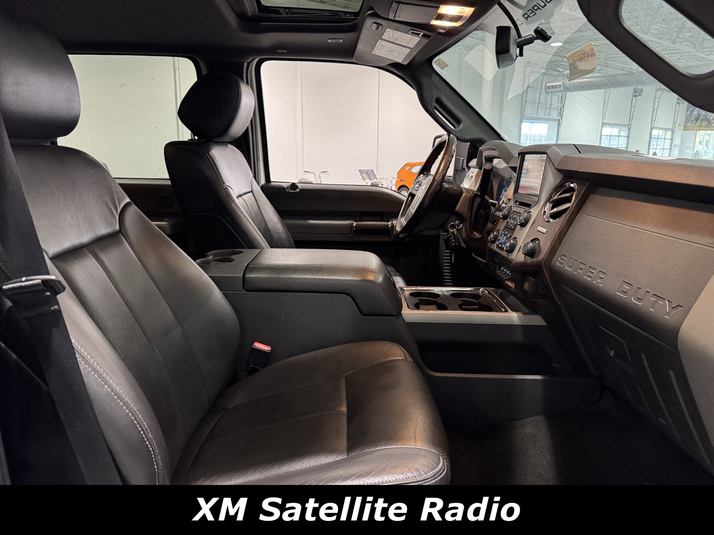 2016 Ford F-250 Lariat photo 3