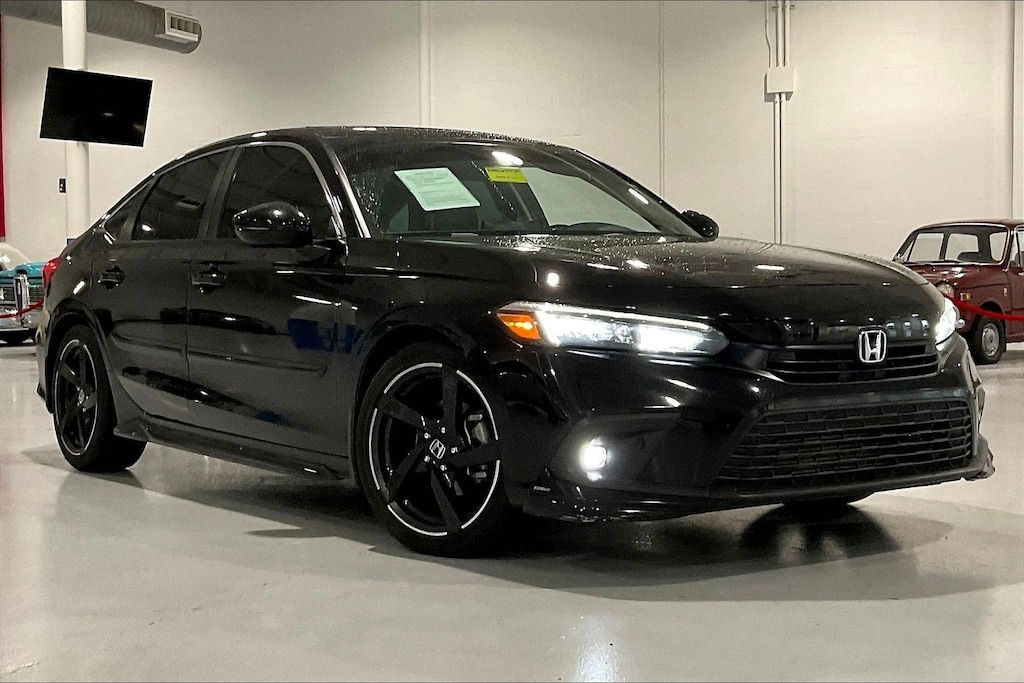 Used 2022 Honda Civic Sedan Touring CVT Sedan