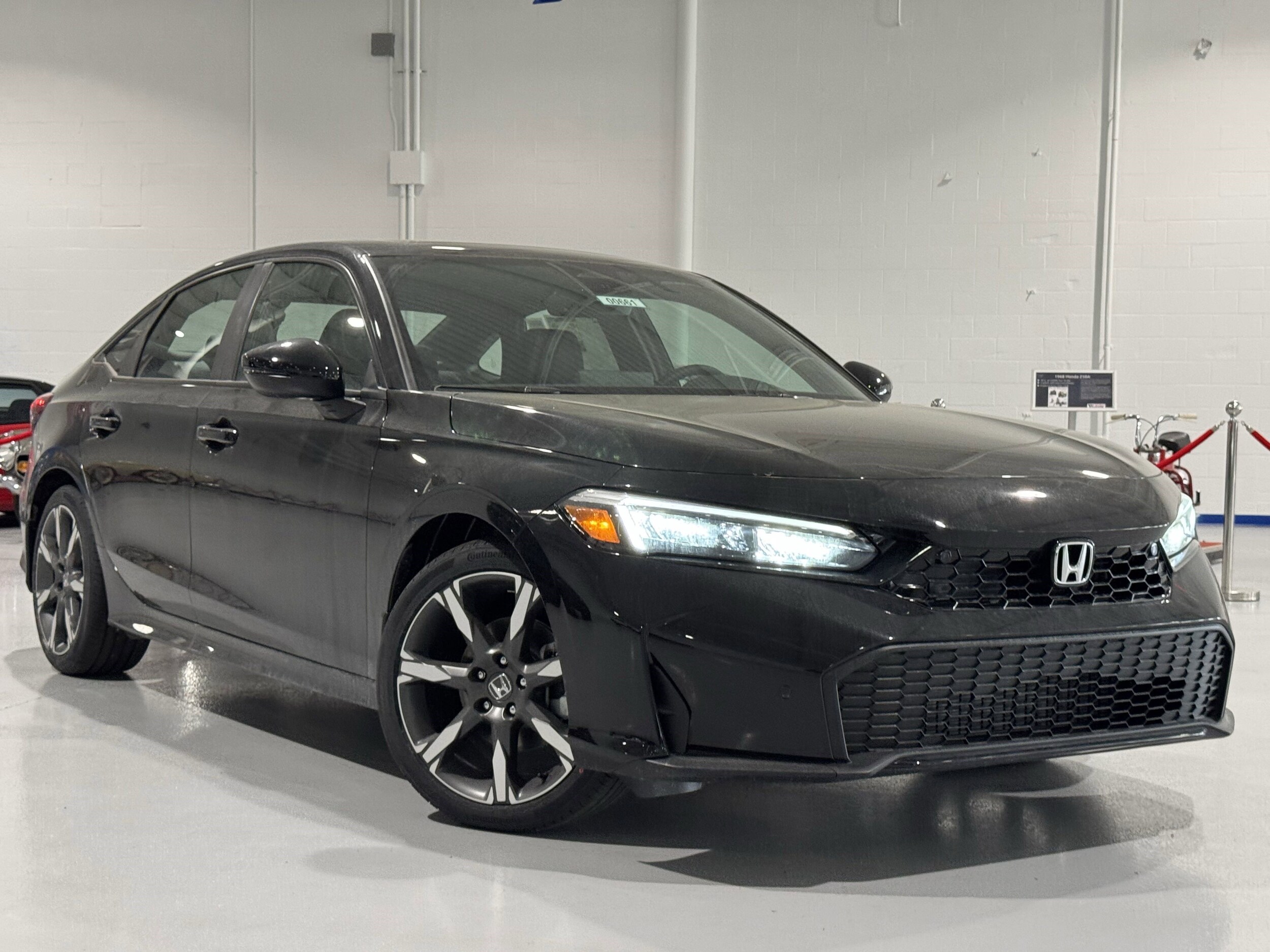 2026 Honda Civic Hybrid Sport Touring photo 2