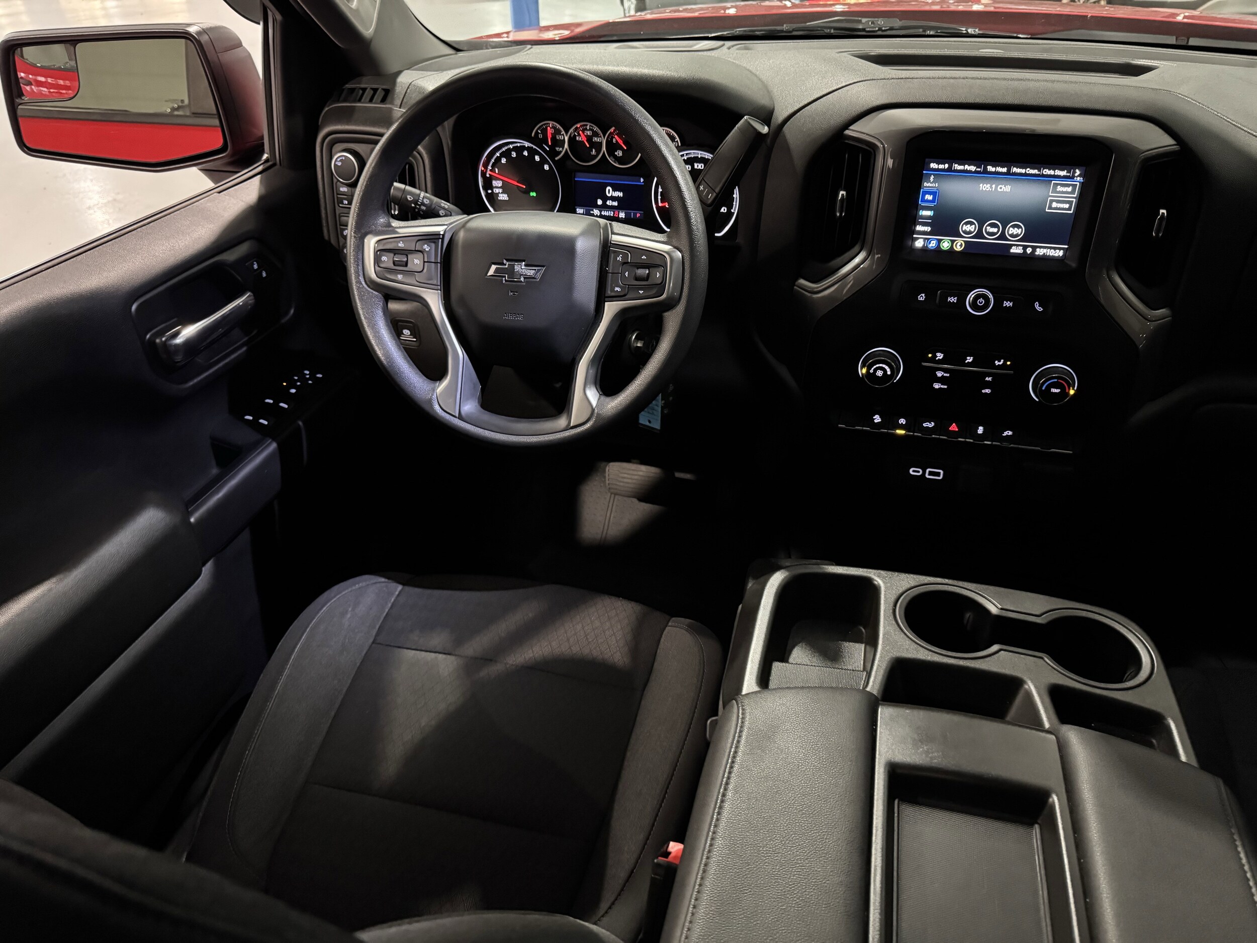 2022 Chevrolet Silverado Trail Boss Custom photo 4