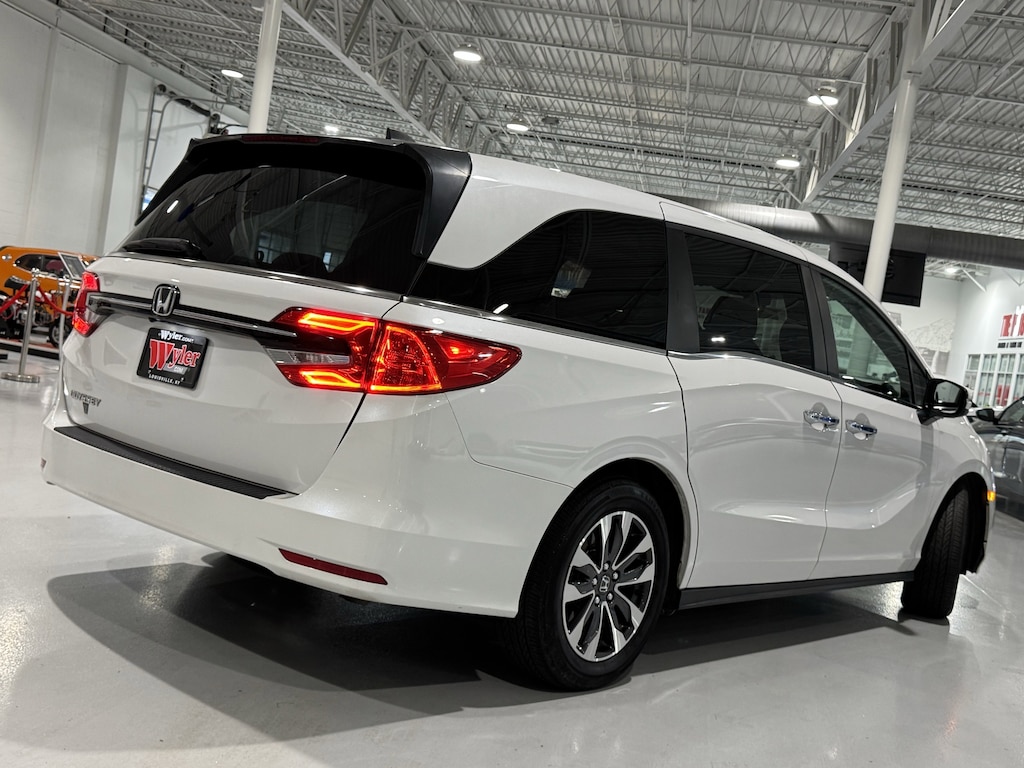 Used 2023 Honda Odyssey EX-L Auto Van