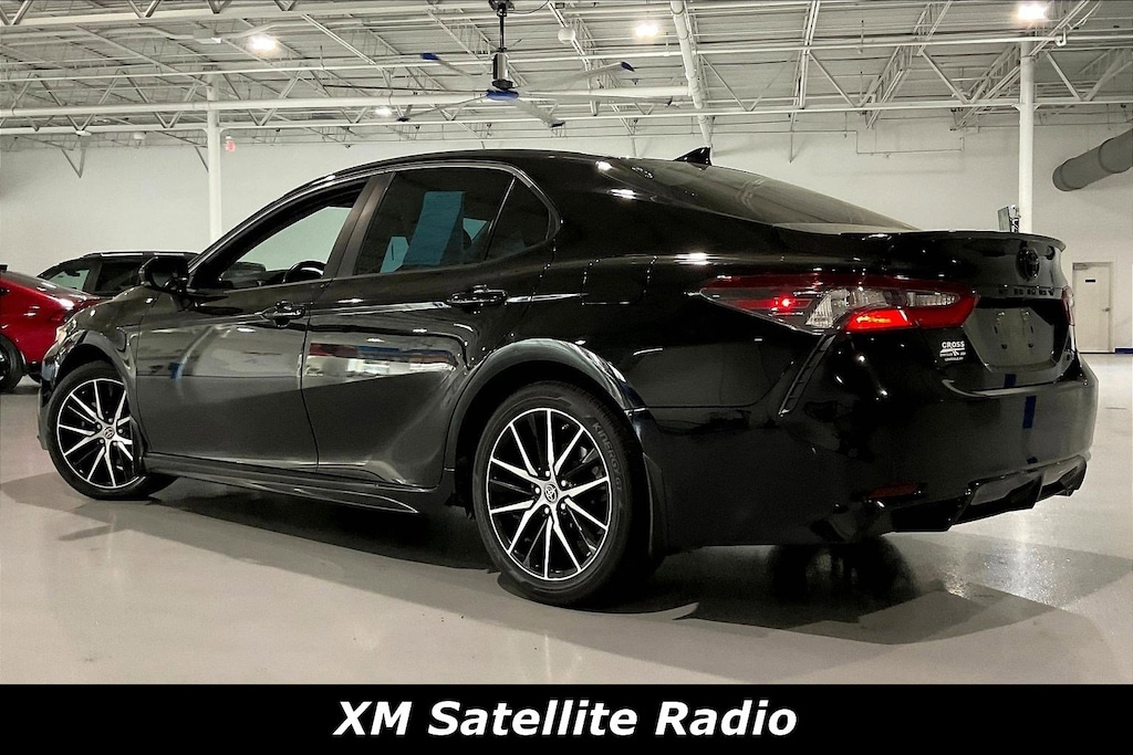 Used 2023 Toyota Camry SE Auto Sedan