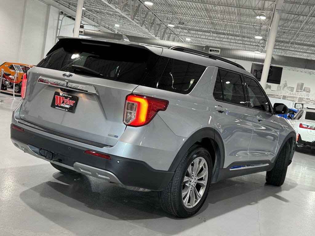 Used 2020 Ford Explorer XLT 4WD SUV