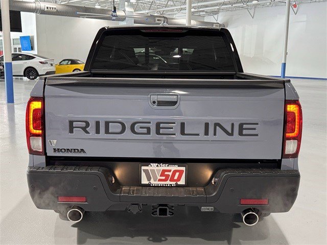 2026 Honda Ridgeline Black Edition - Photo 14