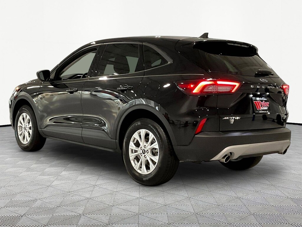 Used 2025 Ford Escape Active AWD SUV