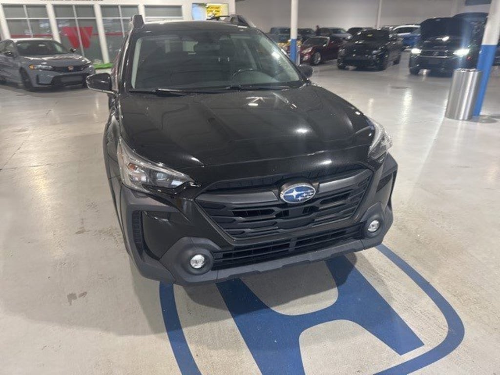 Used 2023 Subaru Outback Premium CVT SUV