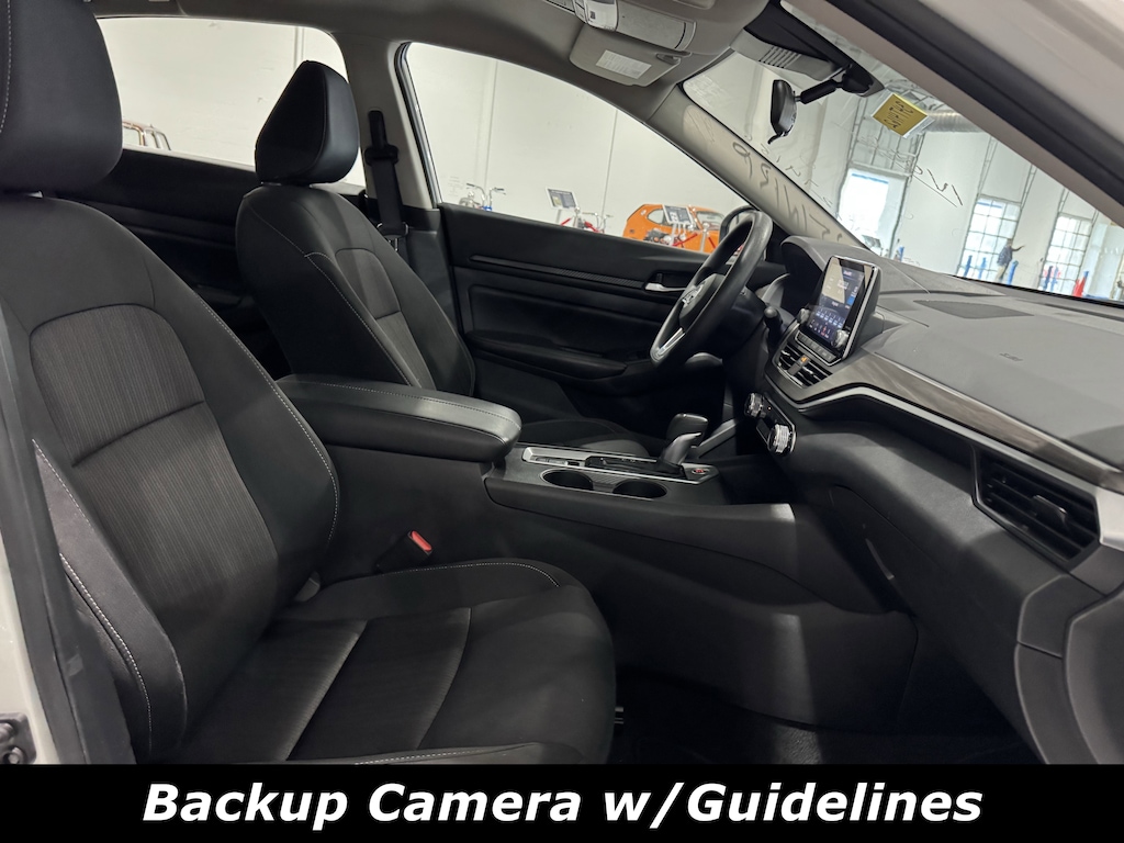 Used 2025 Nissan Altima SV AWD Sedan