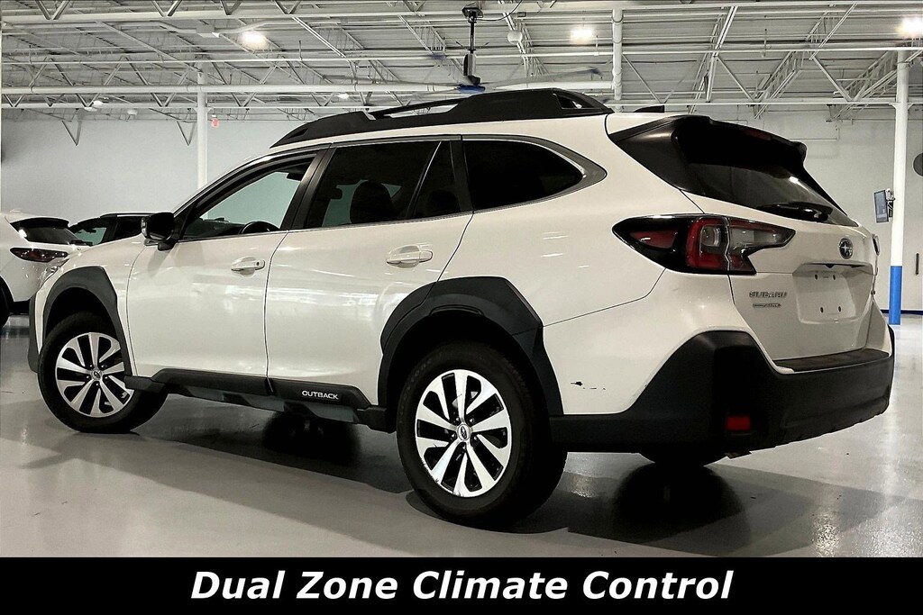 Used 2023 Subaru Outback Premium CVT SUV